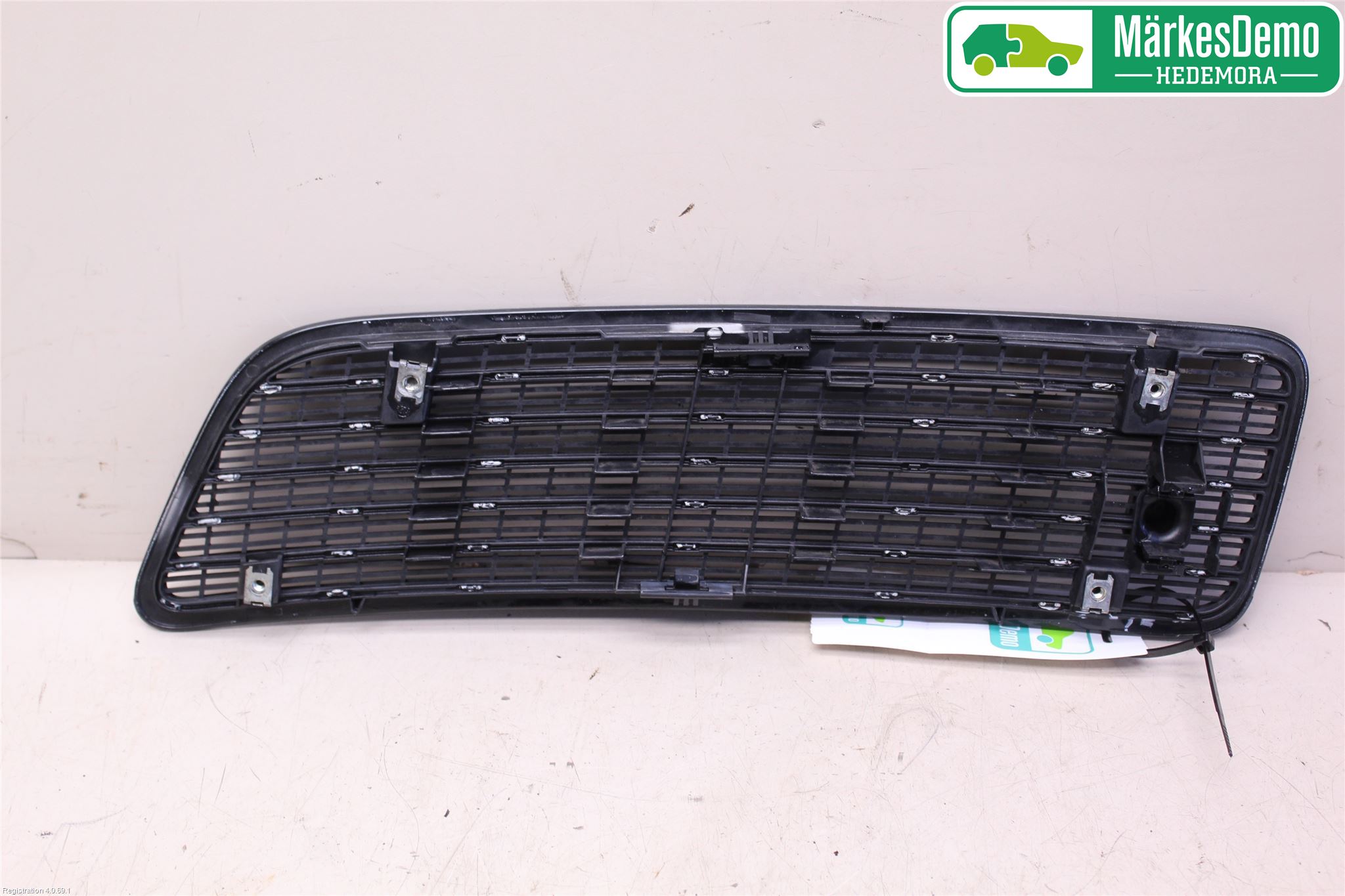 Mercedes-Benz MB S-KLASS (W221) 05-13 Panser Luftinntak Oppå