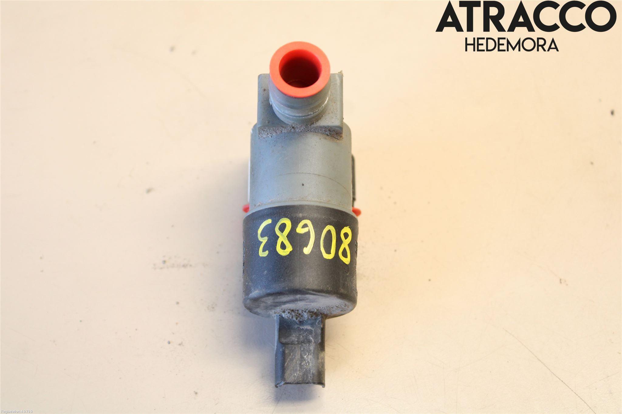 Nissan QASHQAI   07-10 Spylerpumpe Frontrute