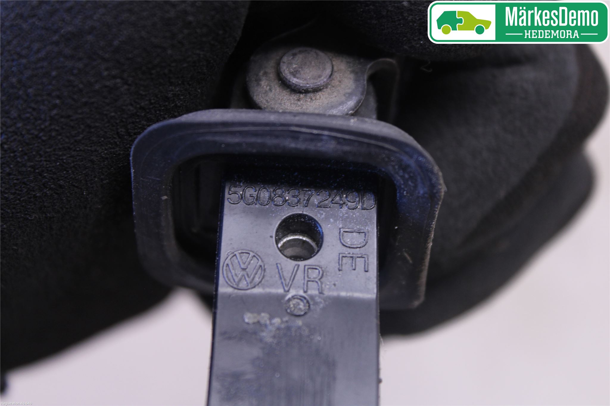 Volkswagen VW GOLF / E-GOLF VII 13-20 Dørstopper