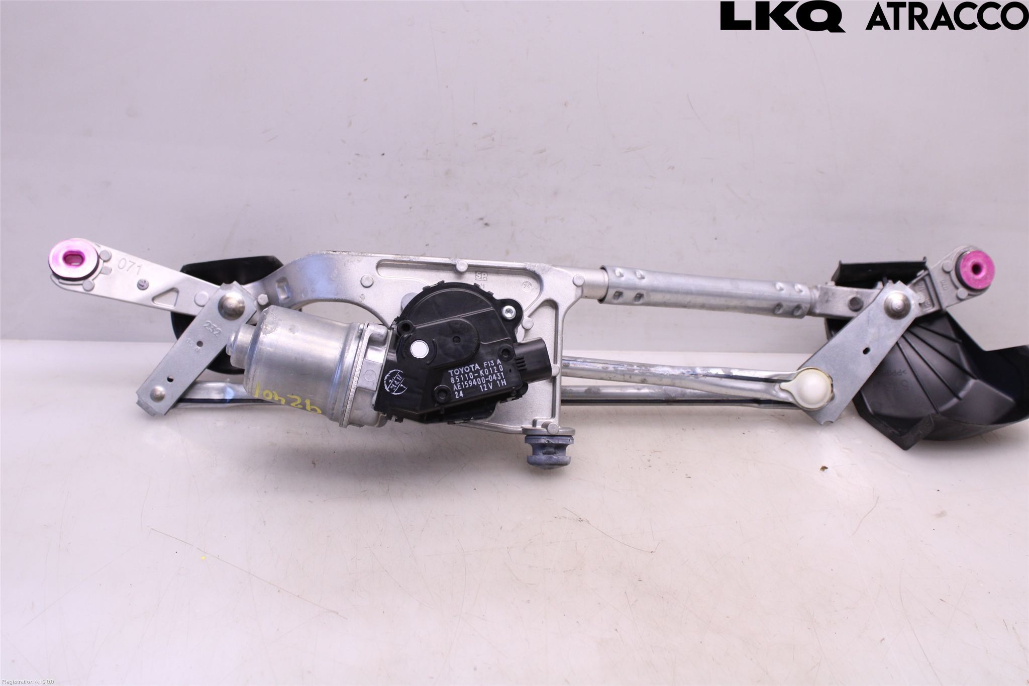 Toyota YARIS CROSS XP21 21- Viskermotor Frontrute