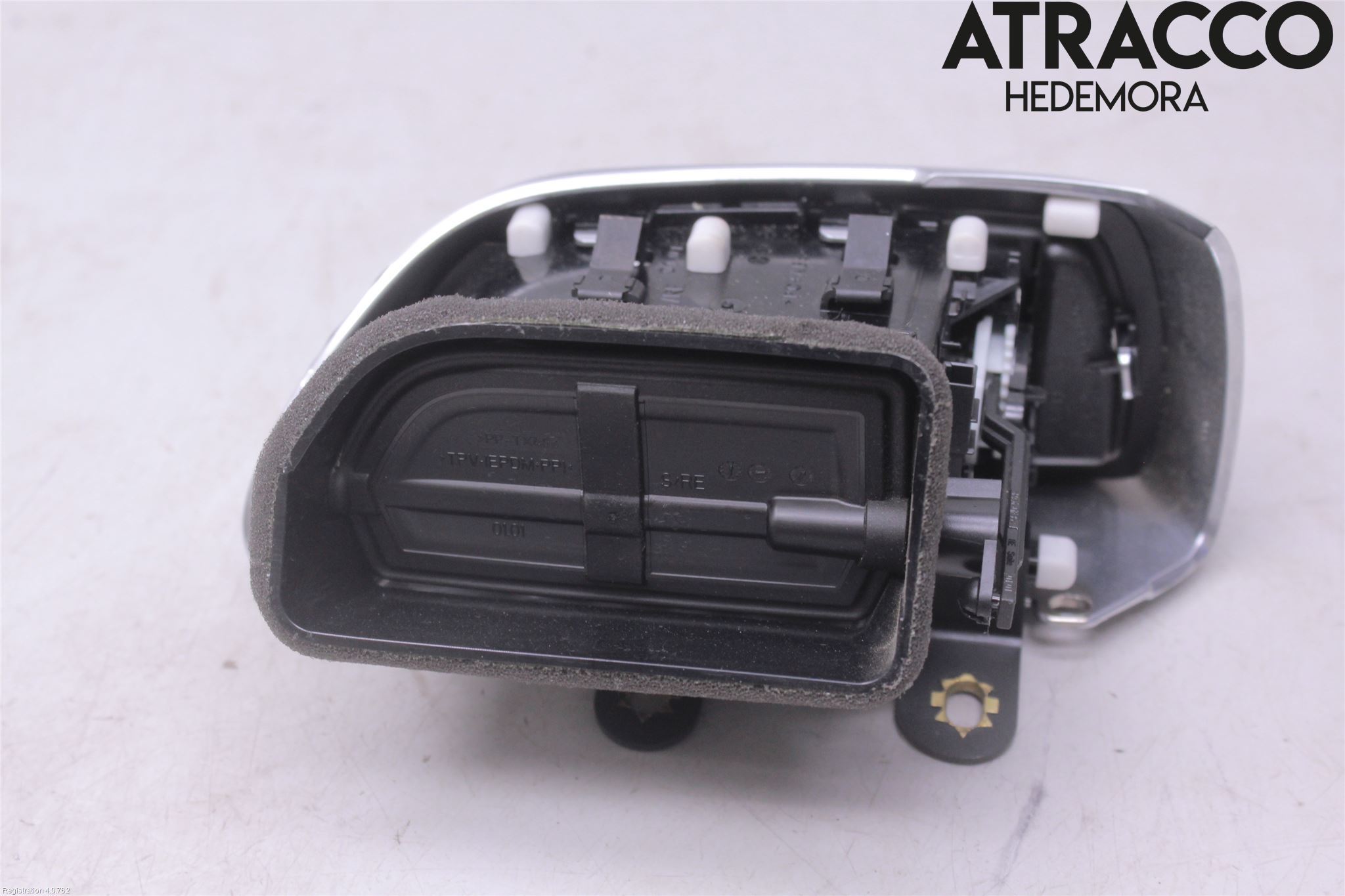 Porsche CAYENNE 03- Dashbord Kanal - Dyse