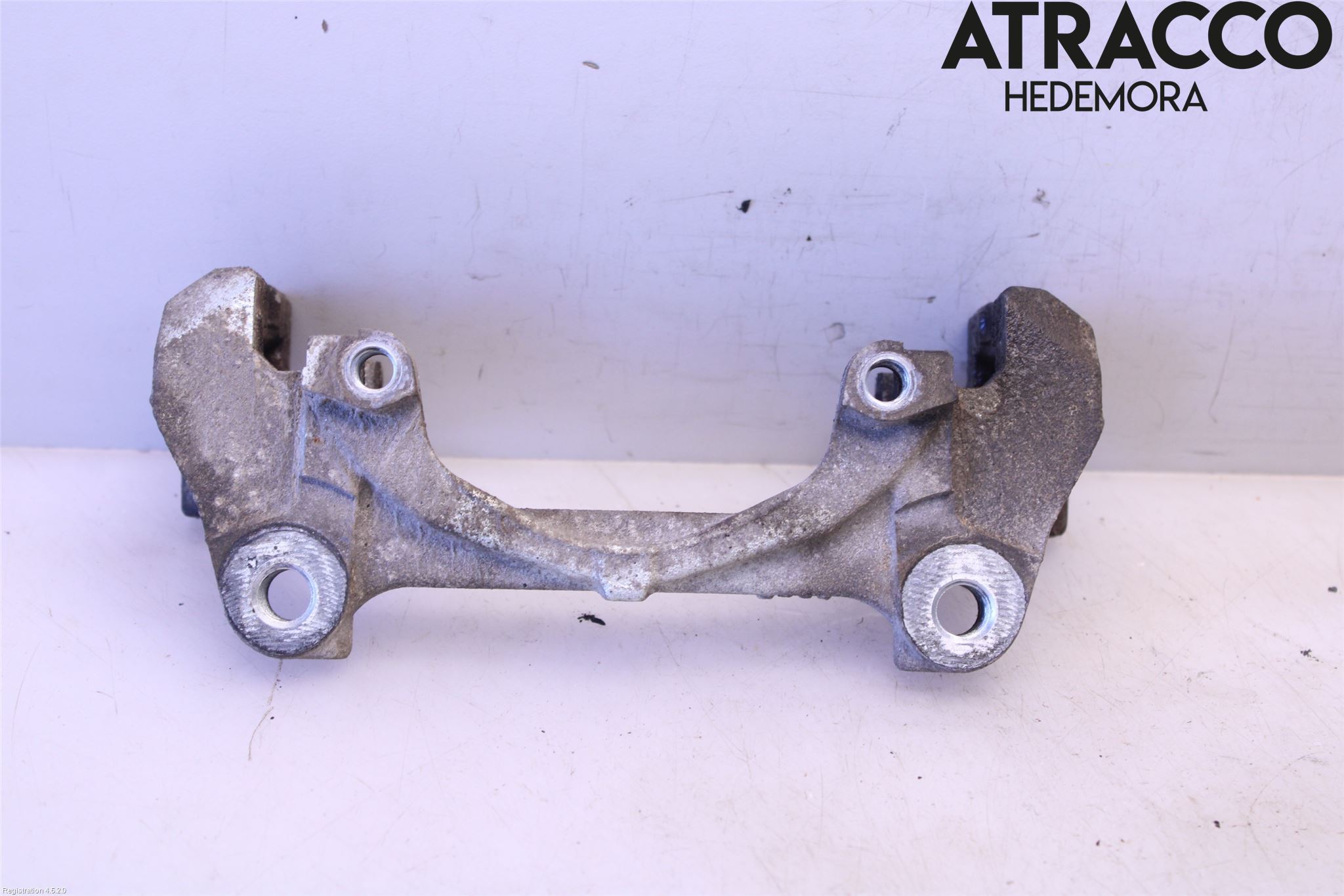 Toyota YARIS XP21 20- Bremsecaliper Feste Holder