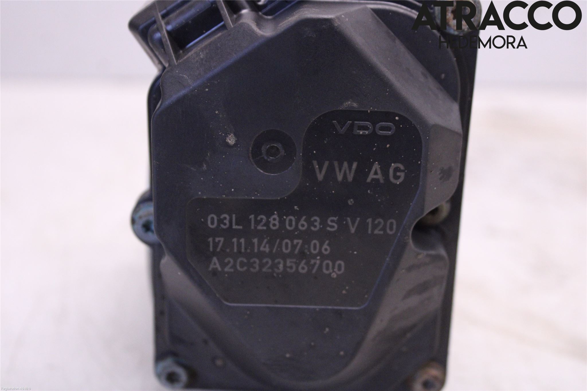 Volkswagen VW TRANSP/CARAVELLE (T5) 04-15 Inns Spjeldhus
