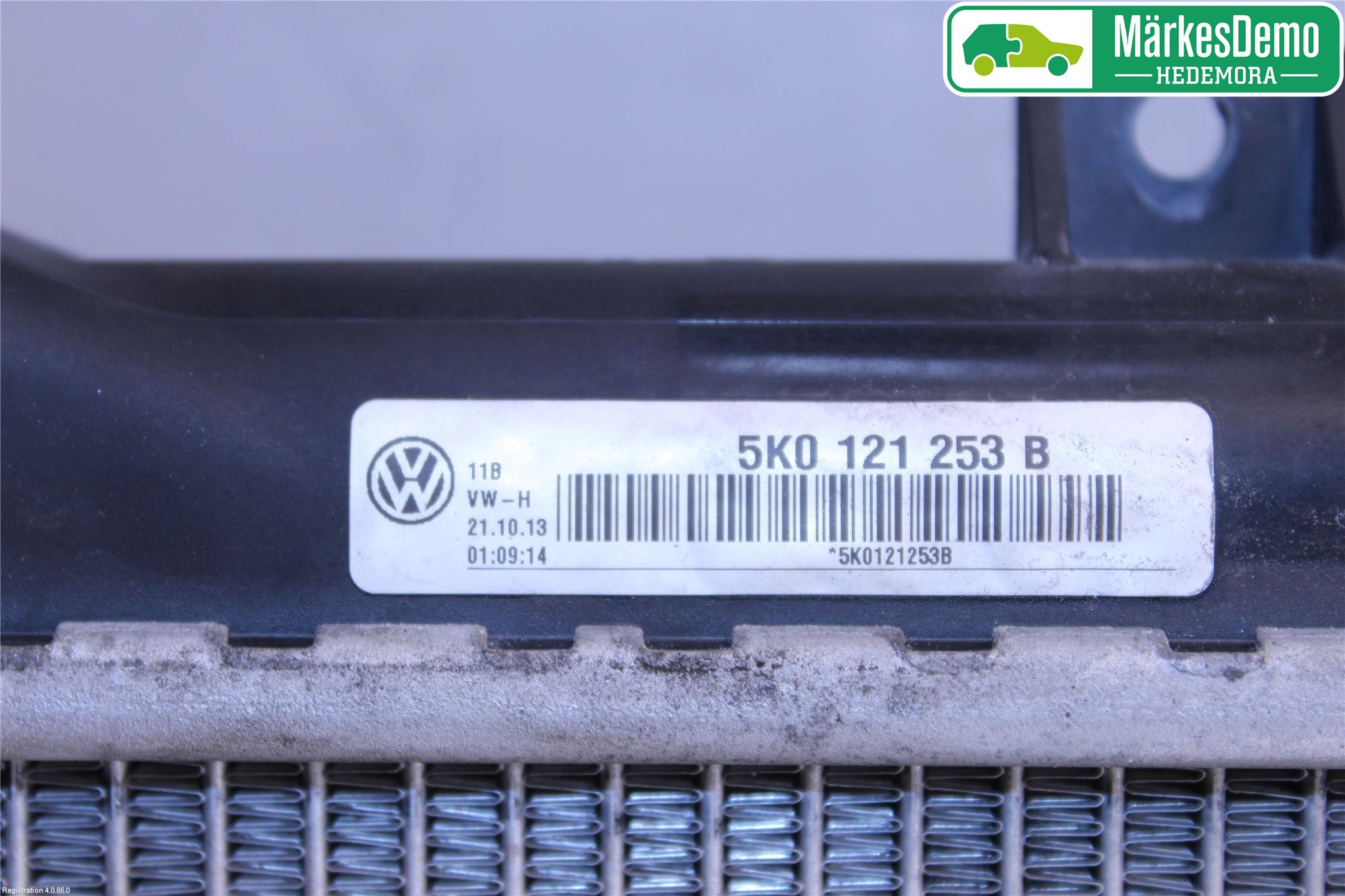 Volkswagen VW PASSAT 11-14 Radiator Automat