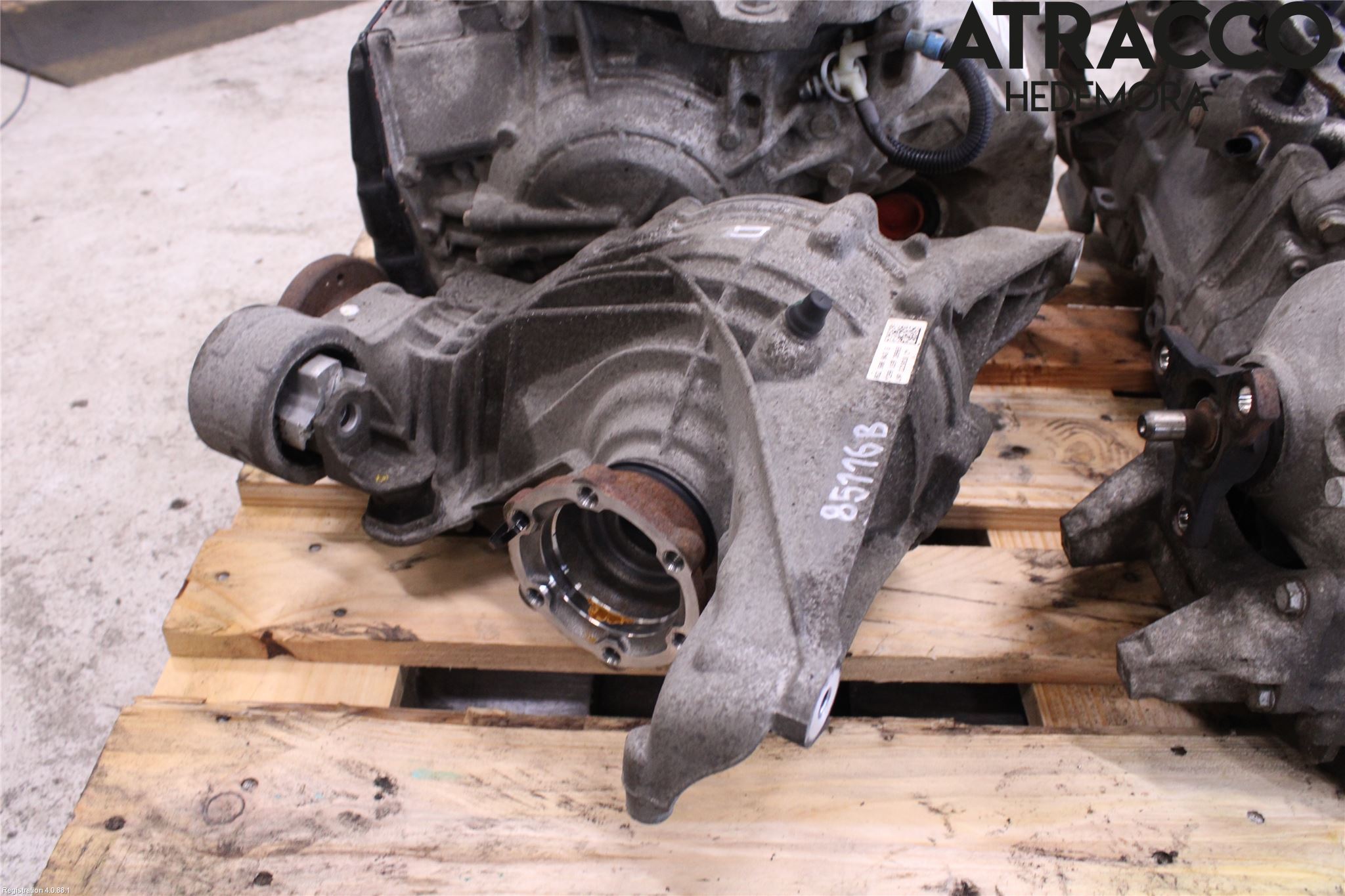 Audi A6 F2/C8 19- Bakaksel Kardang Bak -Diff