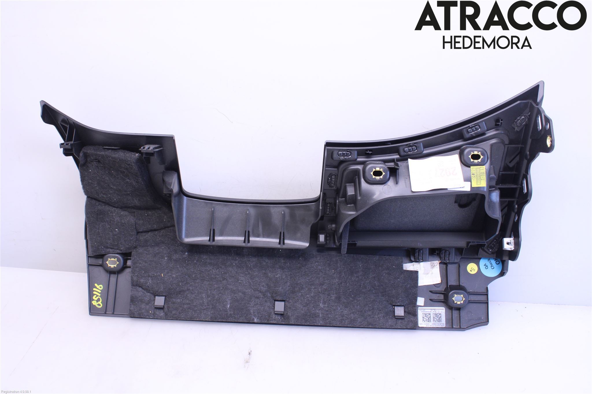 Audi A6 F2/C8 19- Innr Oppbevaringsrom
