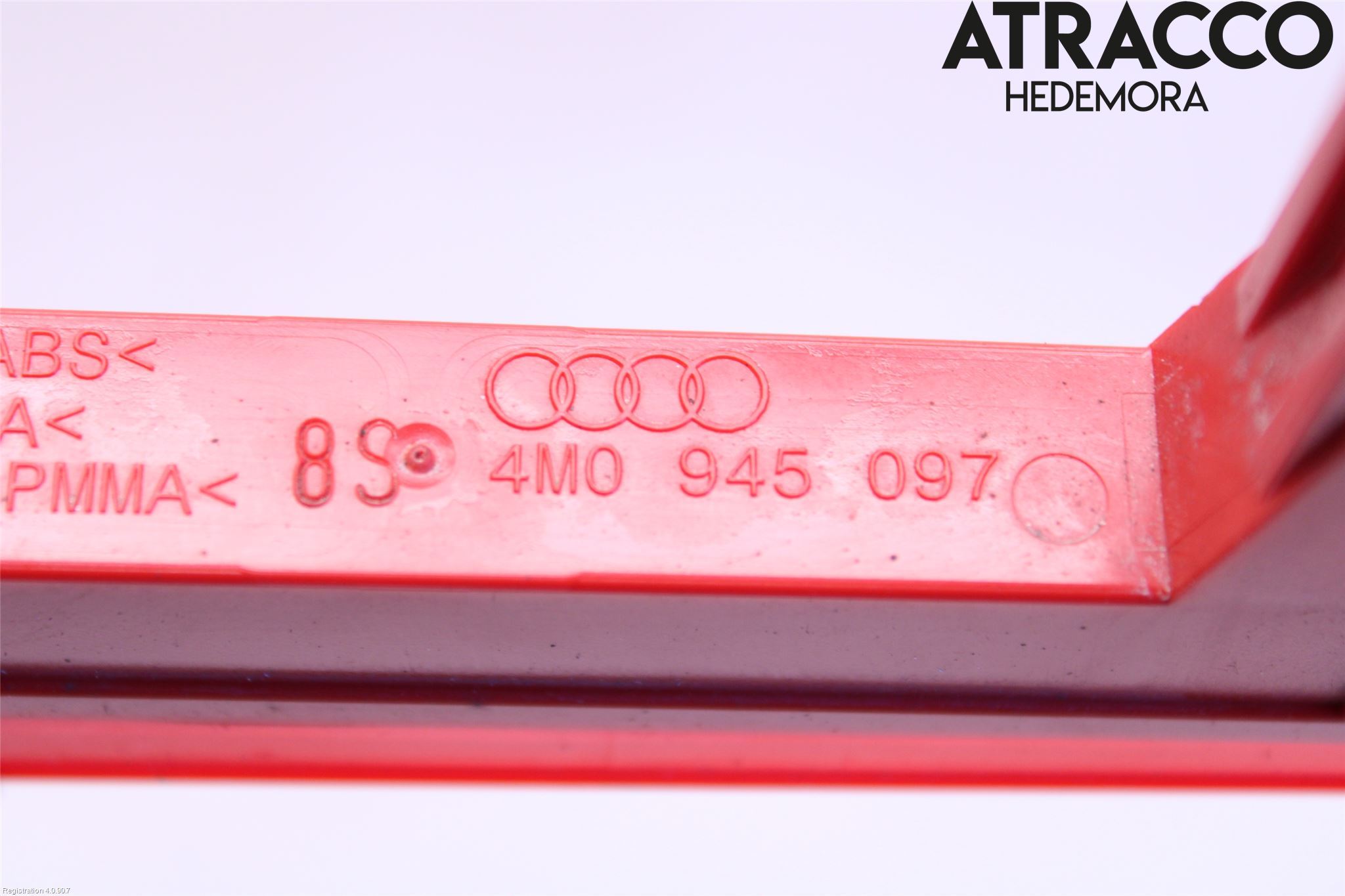 Audi A4/S4 B9 20- Bremselys Bakrute