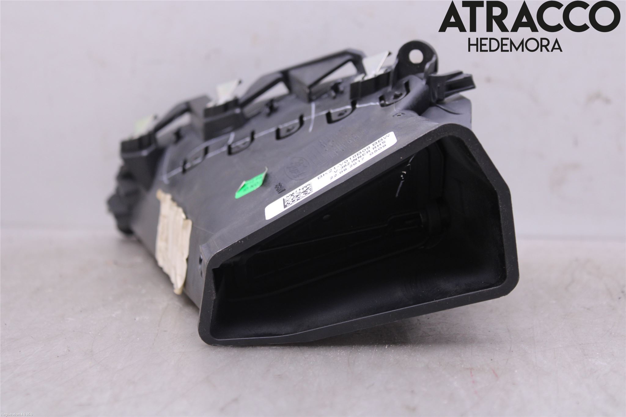 Ford TRANSIT/TOURNEO CUSTOM 13-24 Dashbord Kanal - Dyse