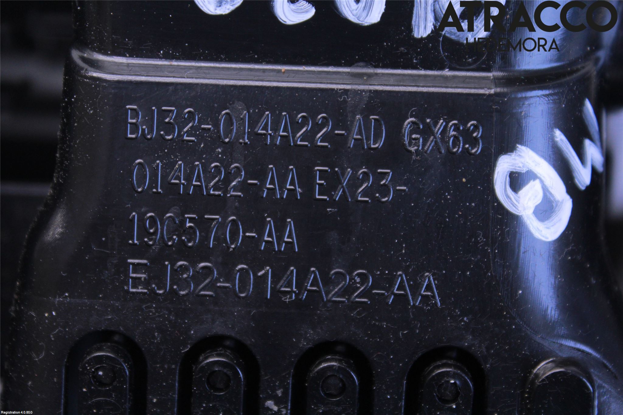 Jaguar XE (X760) 15-24 Dashbord Kanal - Dyse
