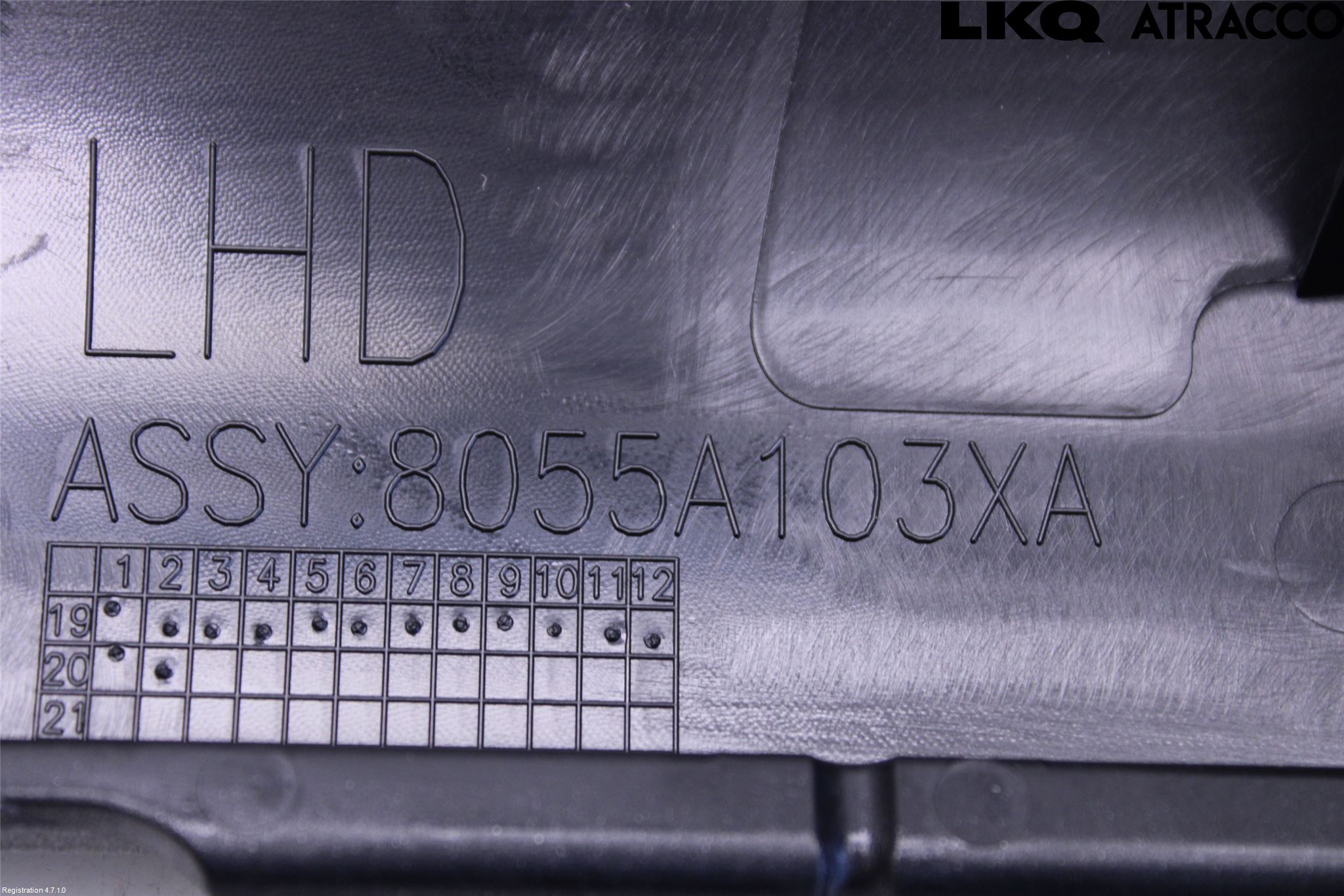 Mitsubishi OUTLANDER 13-21 Dashbord Kanal - Dyse