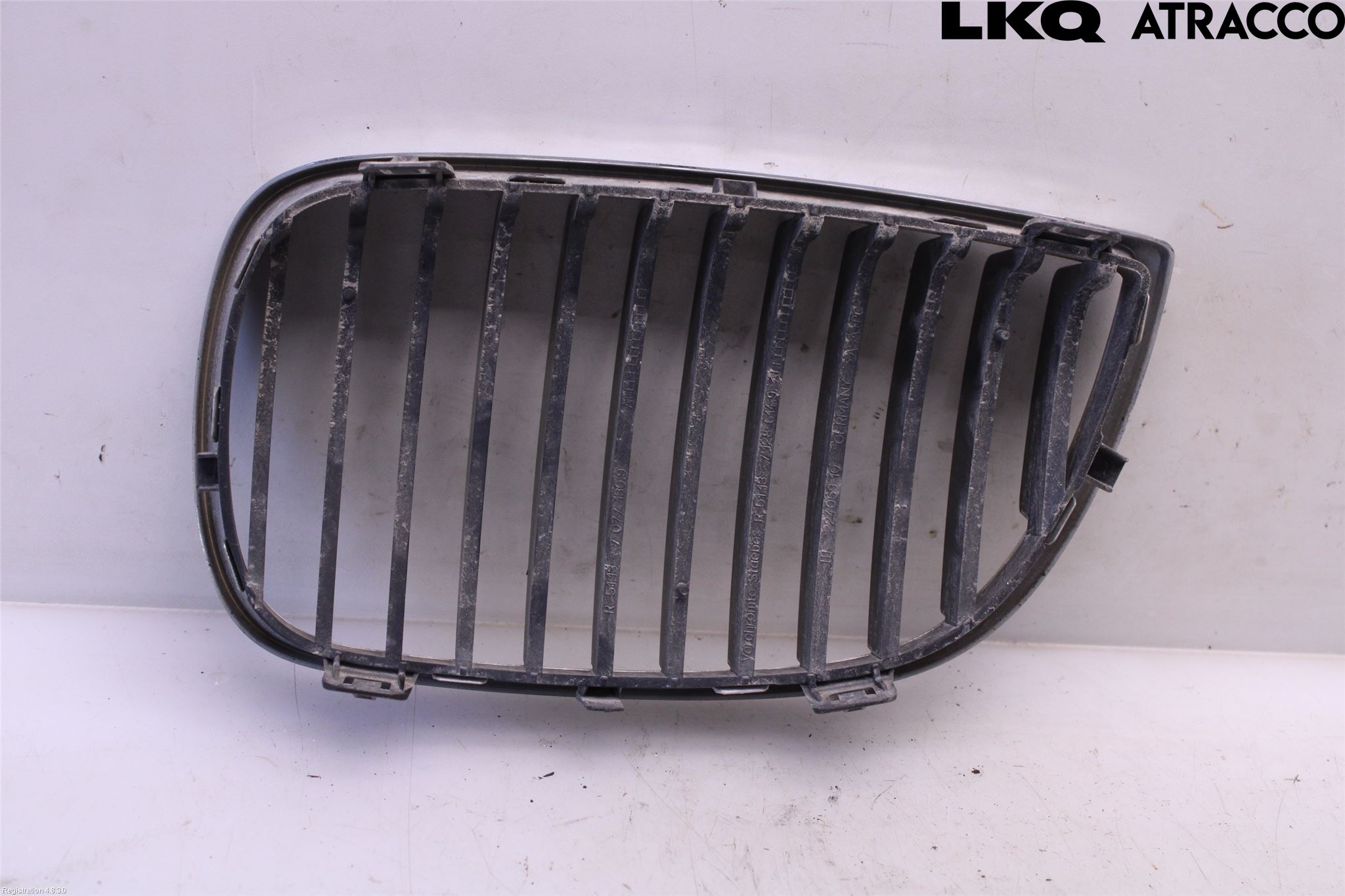 BMW 1 E87/81 5D/3D 03-11 Grilldel Høyre