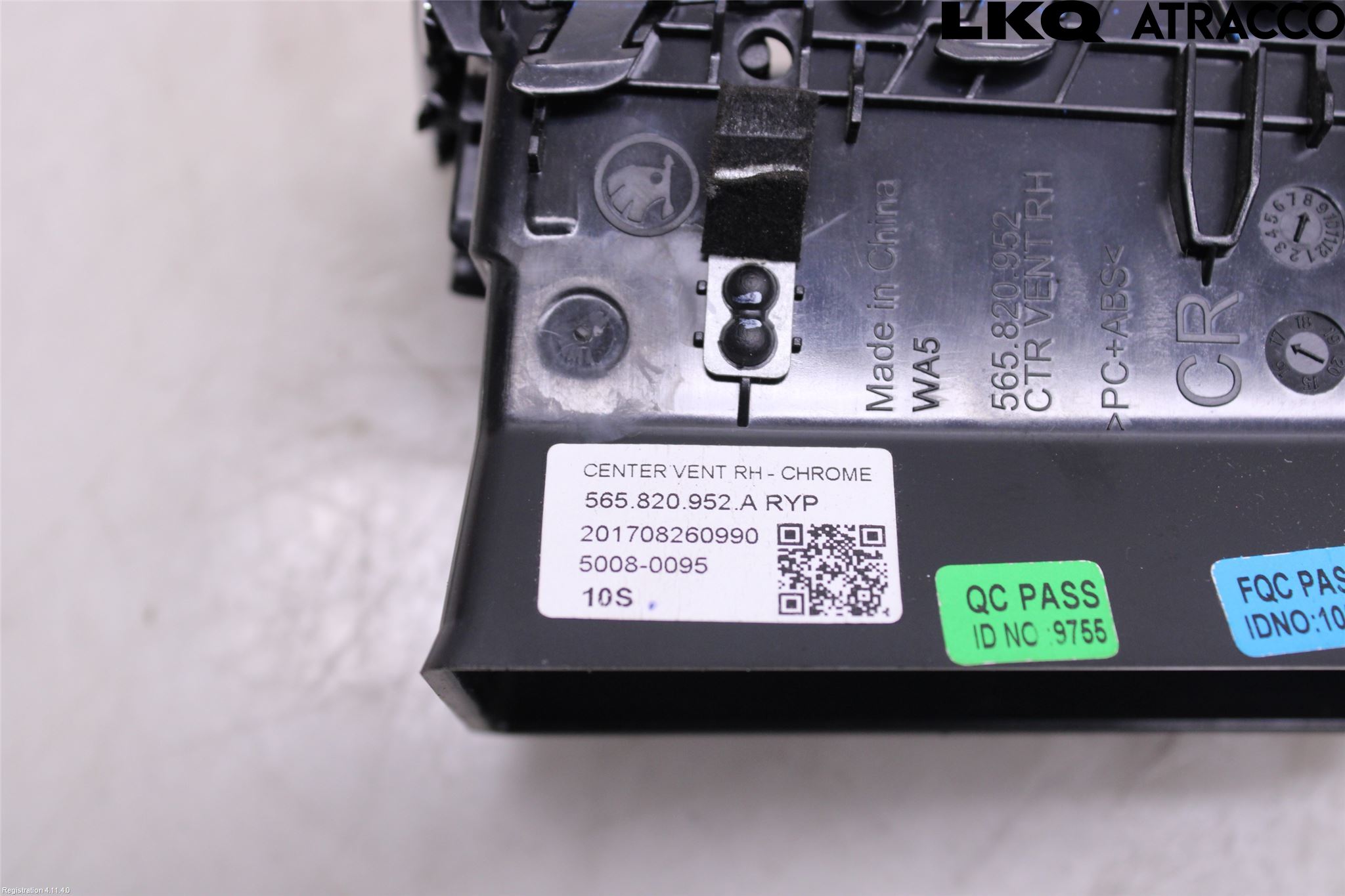 Skoda KODIAQ 17-24 Dashbord Kanal - Dyse