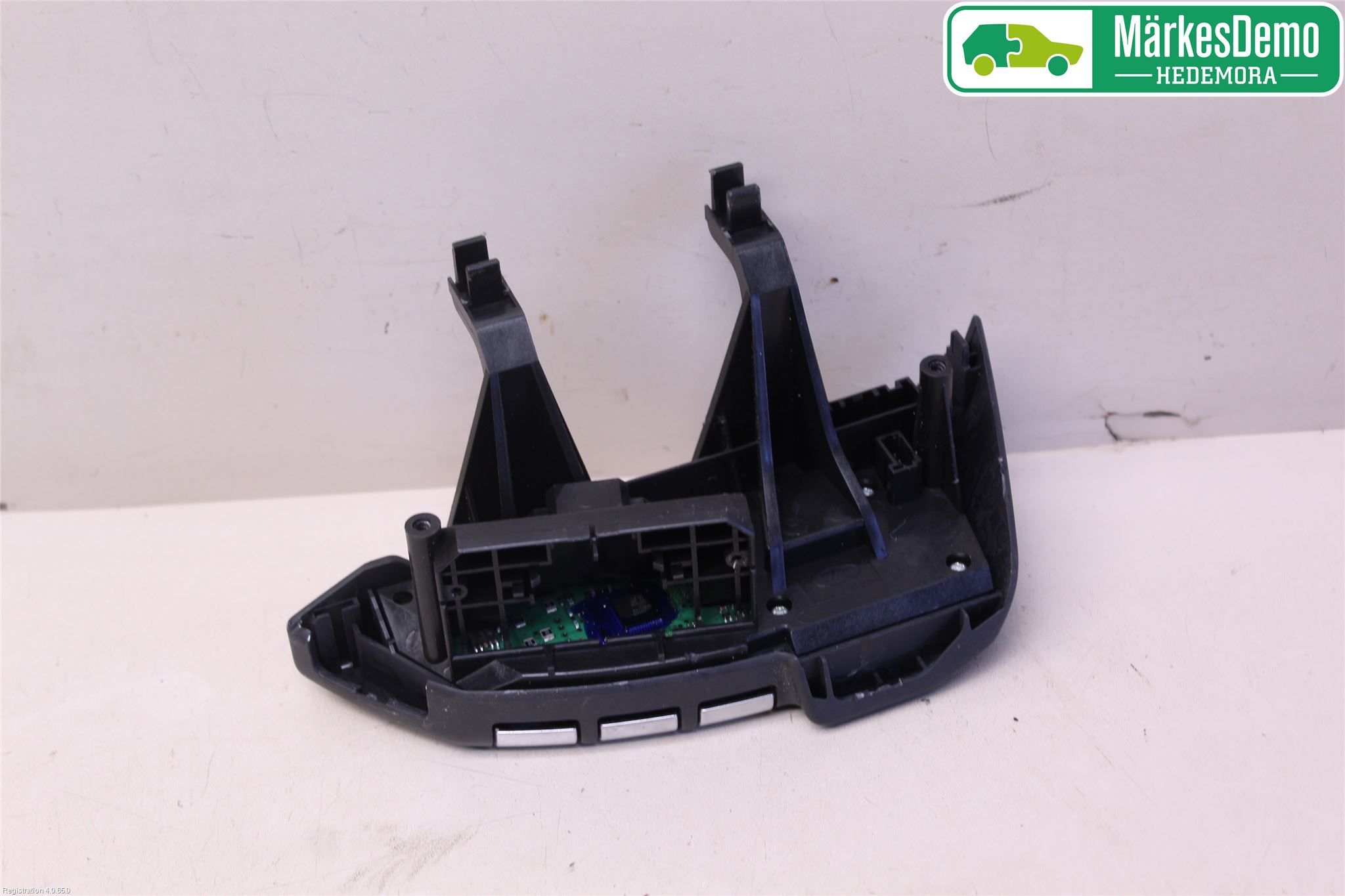 Landrover LAND ROVER DISCOVERY 4 10-16 Stereo Radio Med Cd