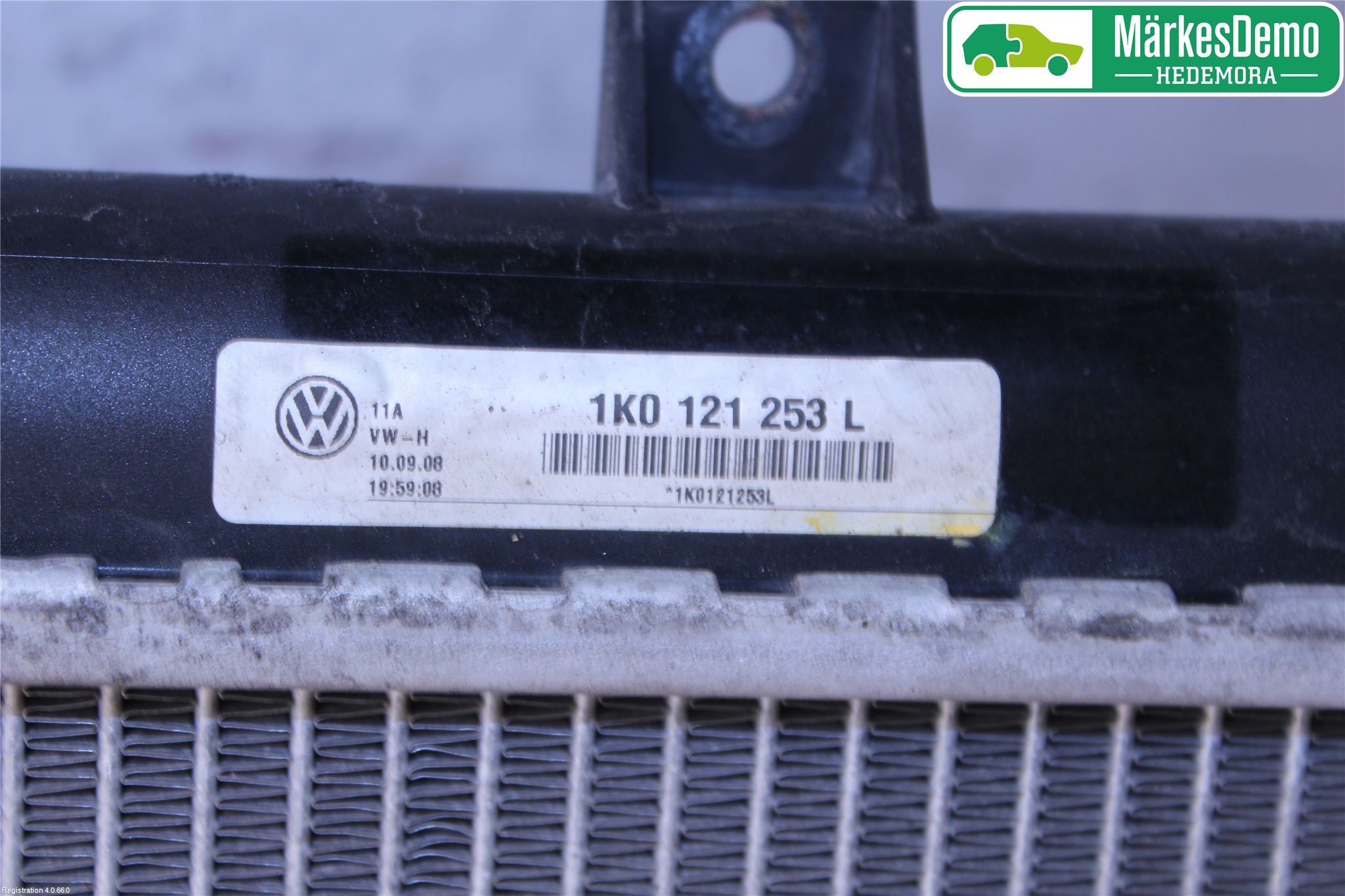 Volkswagen VW PASSAT 05-11 Radiator Automat
