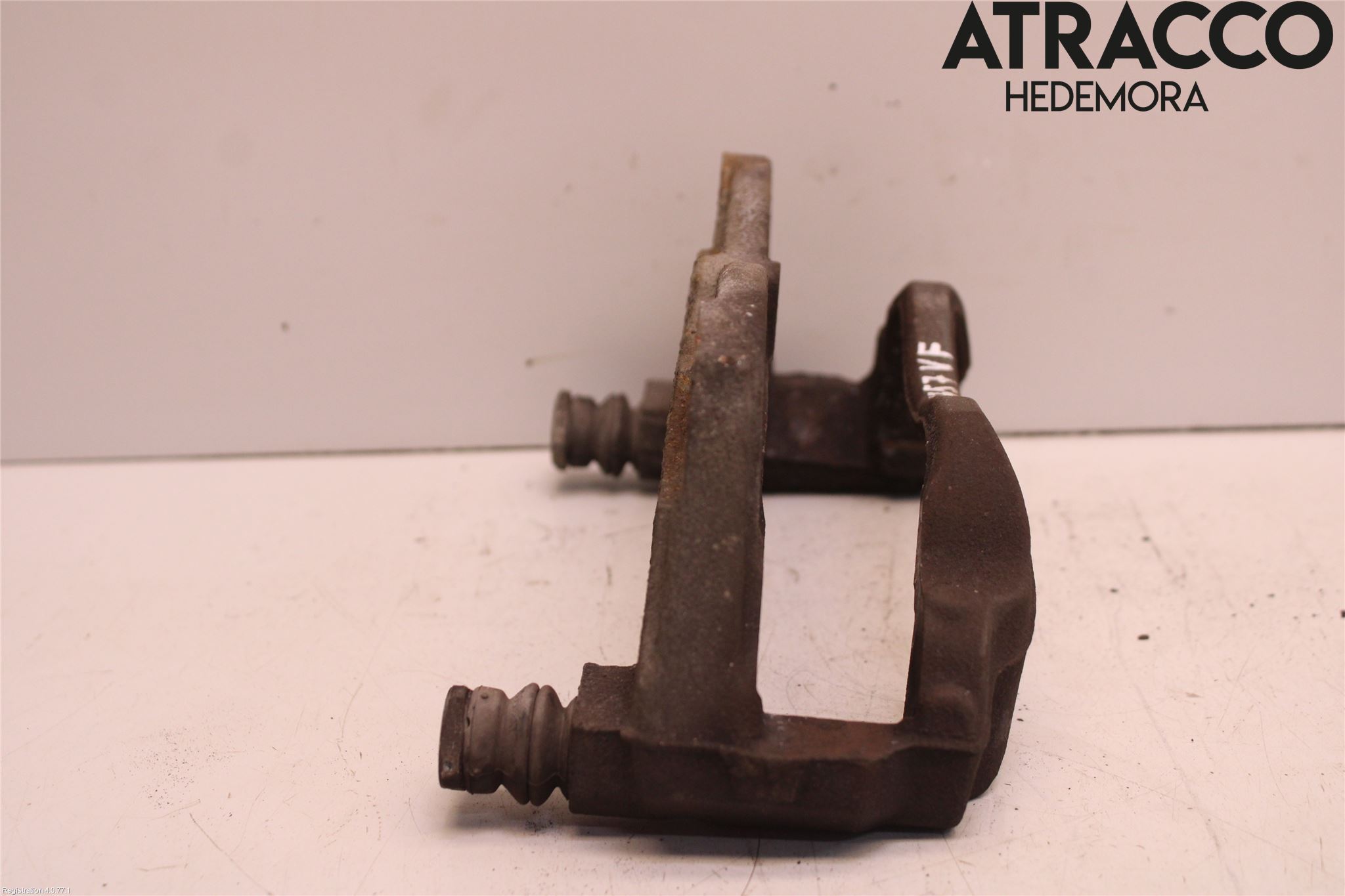 Toyota AVENSIS 16-18 Bremsecaliper Feste Holder
