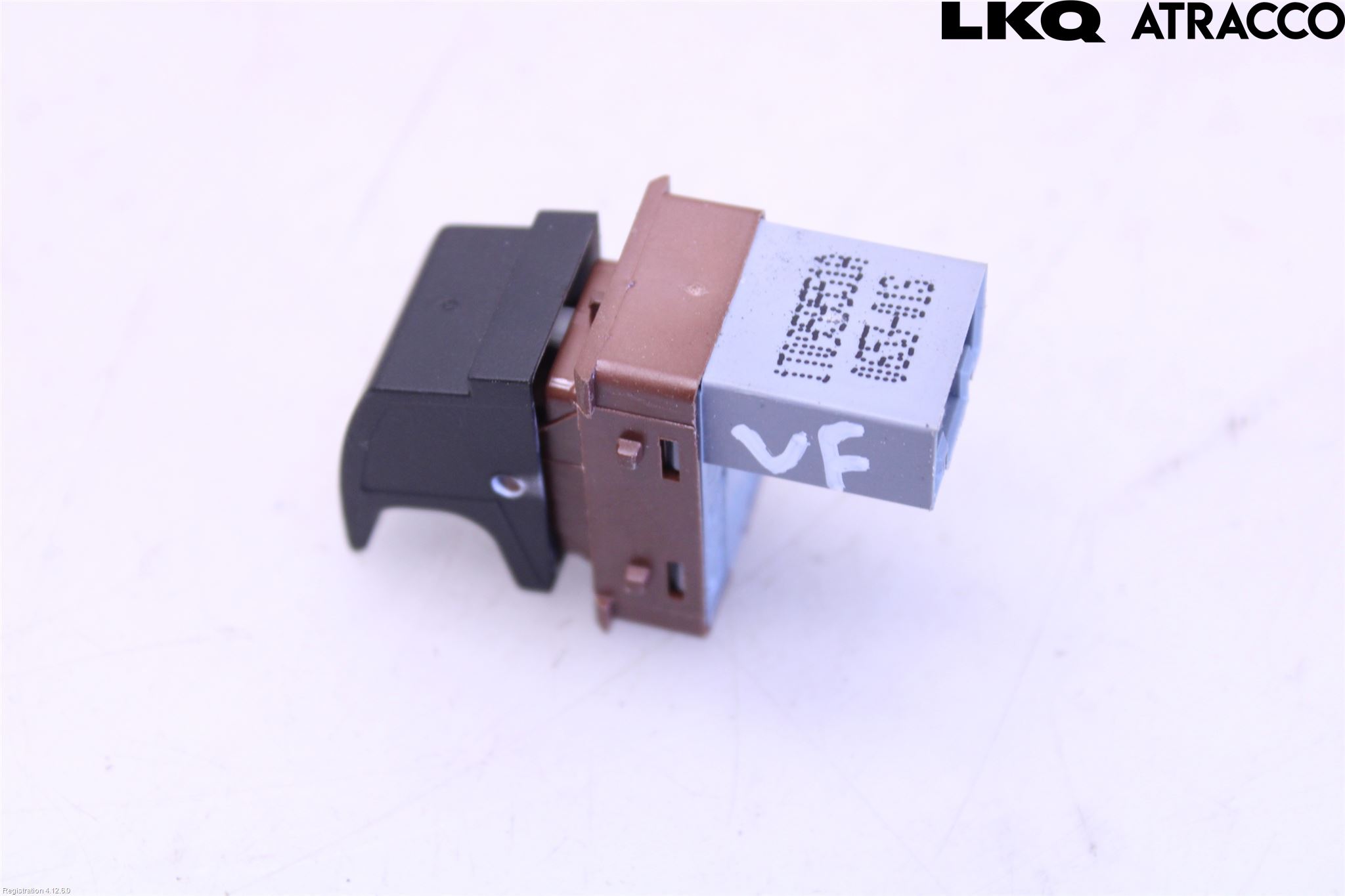 Volkswagen VW TOURAN 10-15 Bryter Drivstoff Tankluke