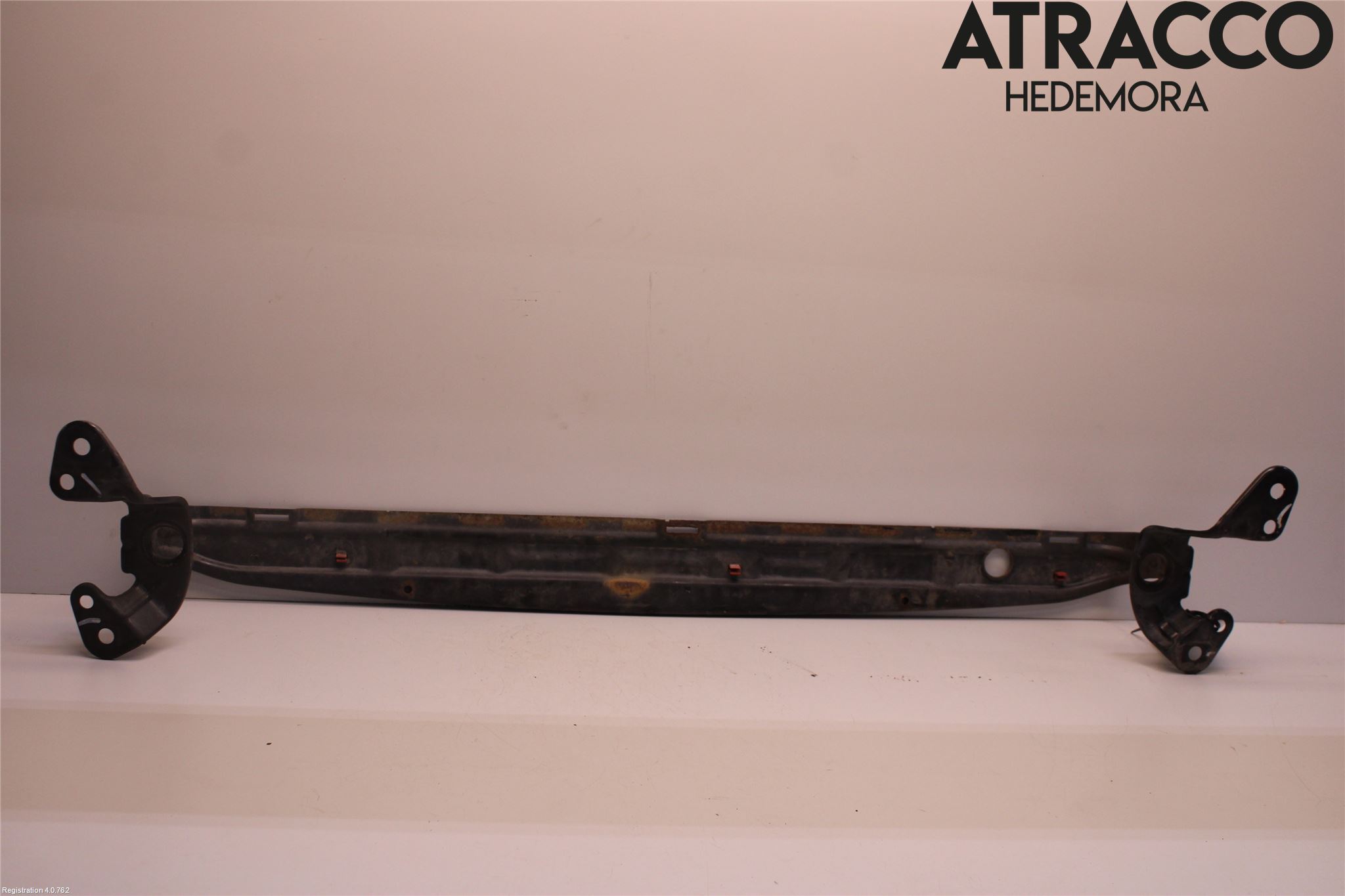 Volvo V50 04-07 Radiator Feste - Ramme - Bjelk