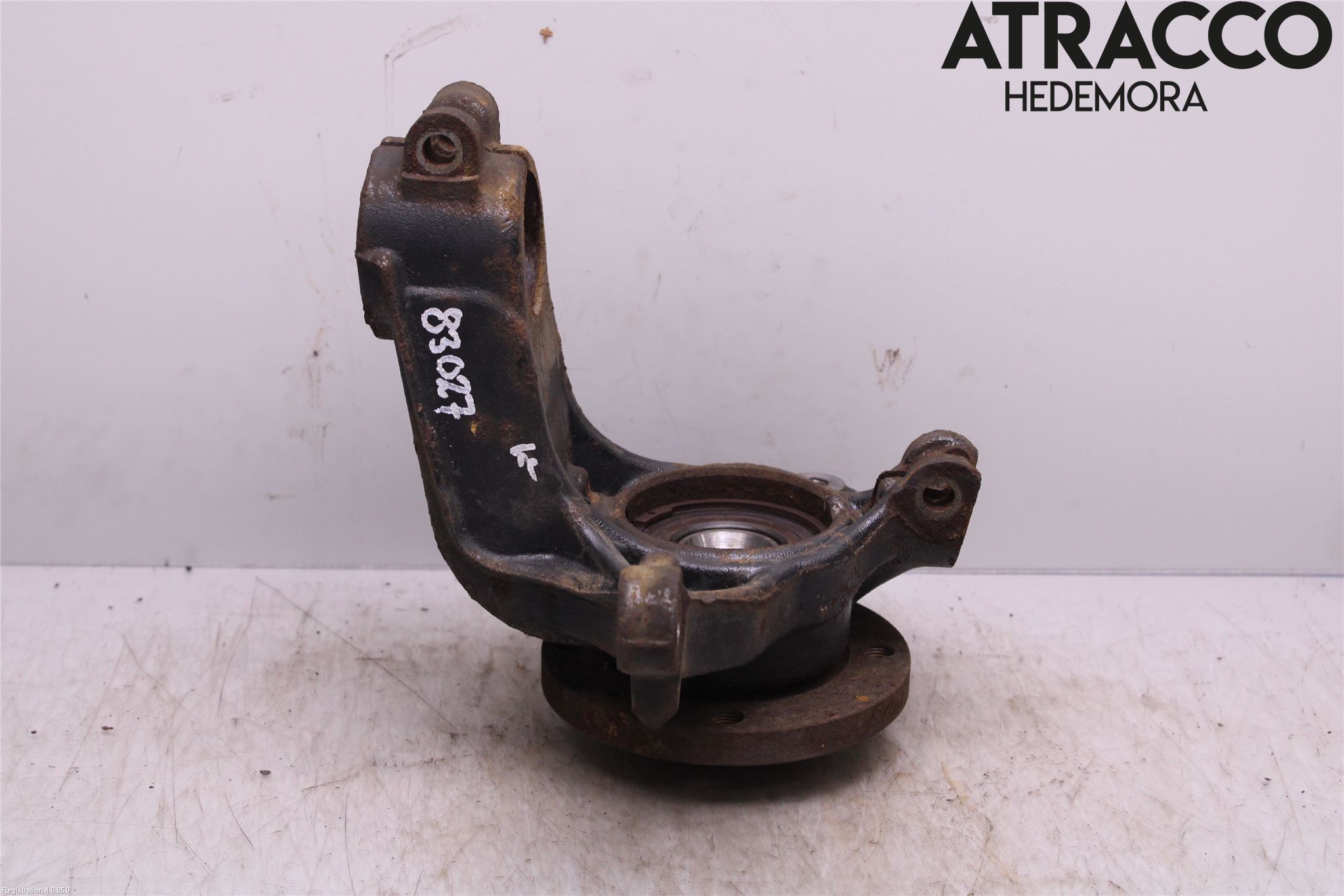 Peugeot PEUGOT 208 16-19 Spindel Vf