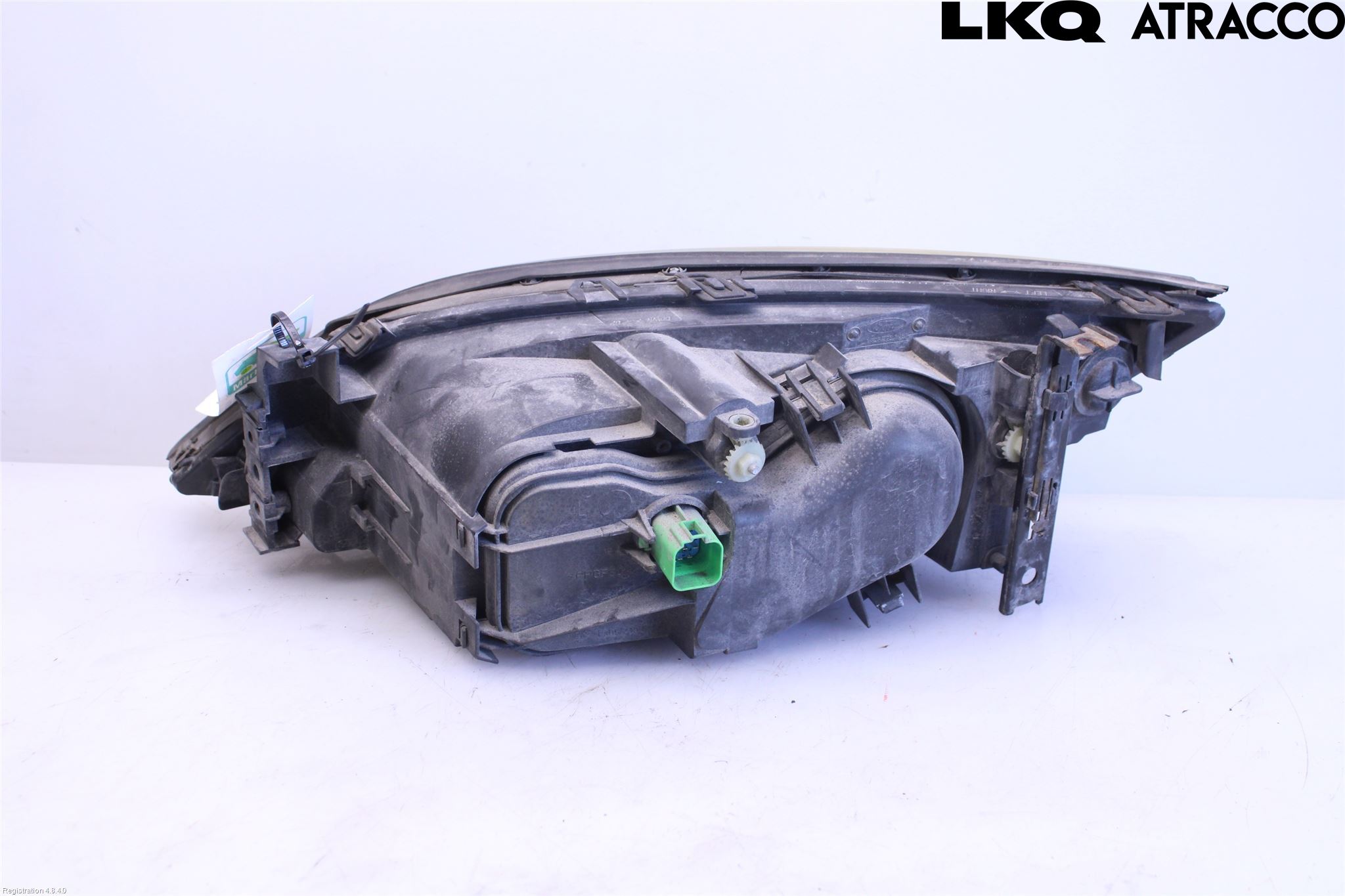 Ford MONDEO     01-06 Frontlykt Høyre