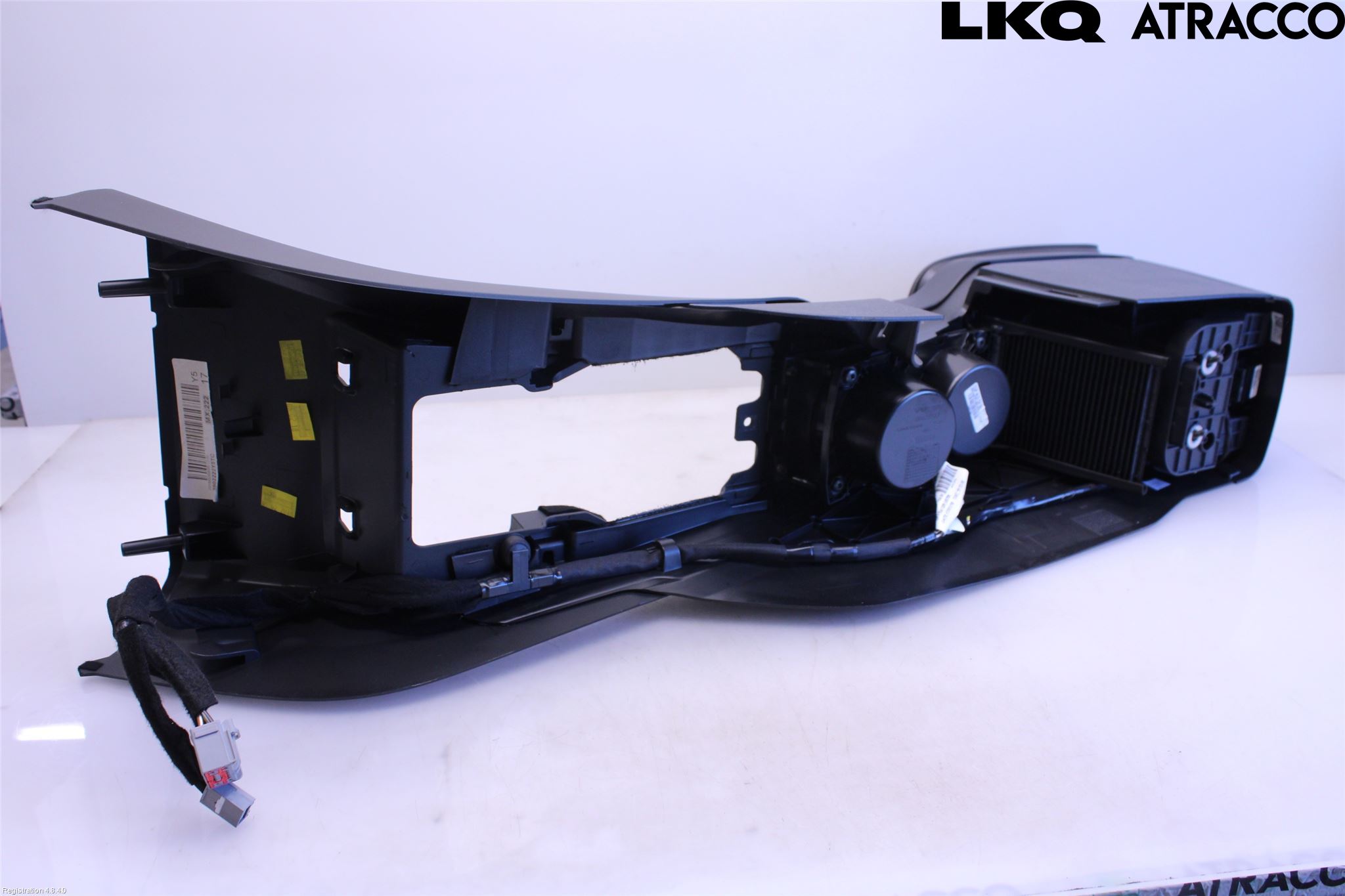 Volvo V40 CROSS COUNTRY 13-19 Innr Konsoll-Lomme