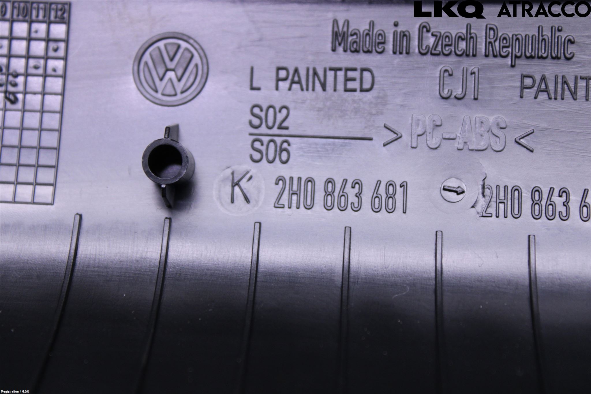 Volkswagen VW AMAROK 2H 10-22 Inredning Sarg Växelspak
