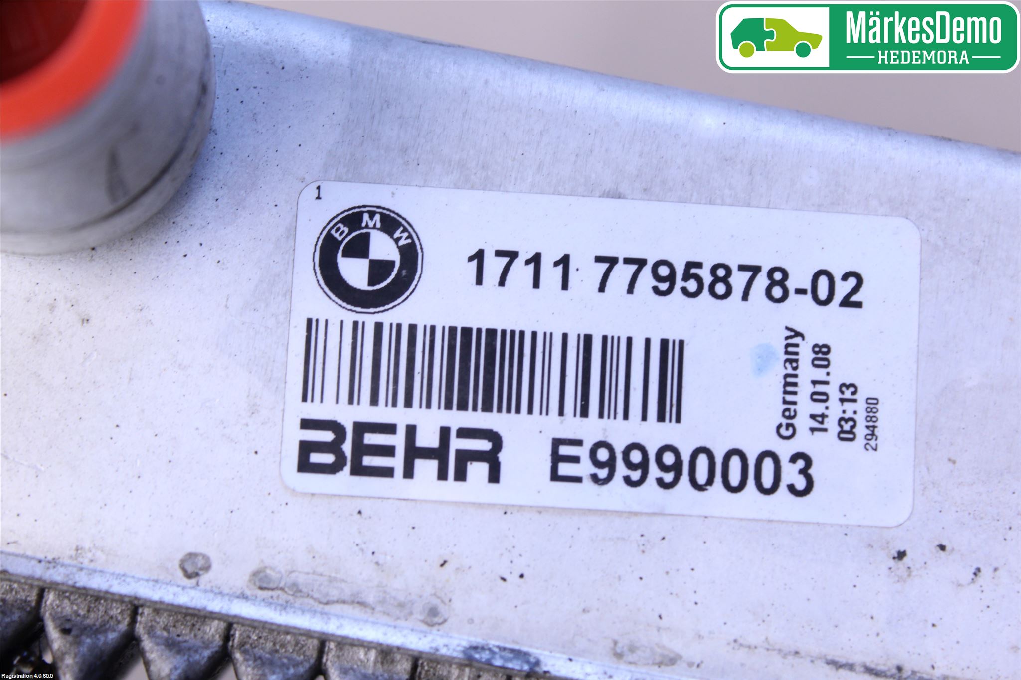 BMW 5 E60/61 Sed/Tou 02-10 Radiator Automat