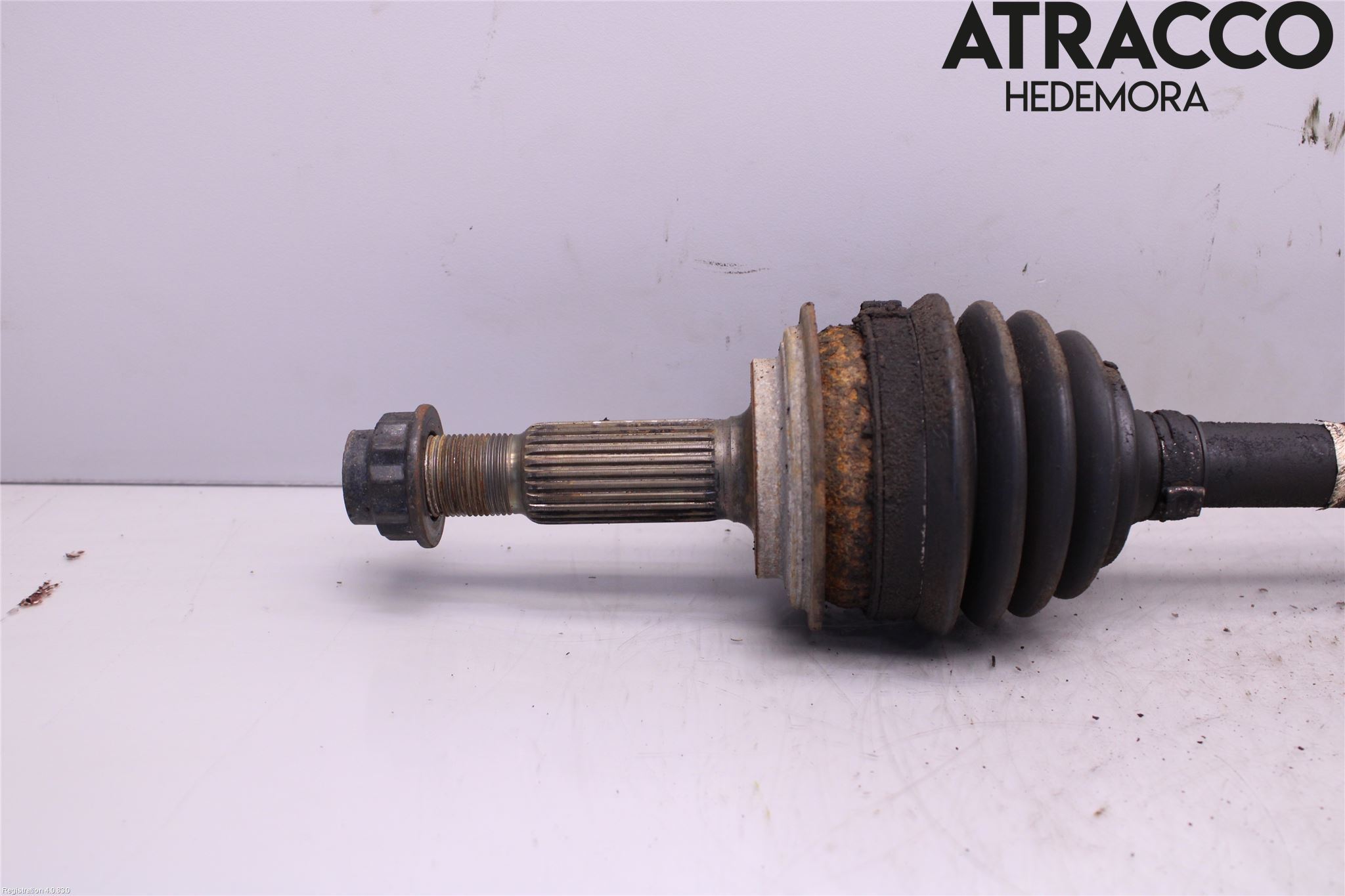 Toyota YARIS XP90 06-11 Drivaksel Foran Kompl Venstre