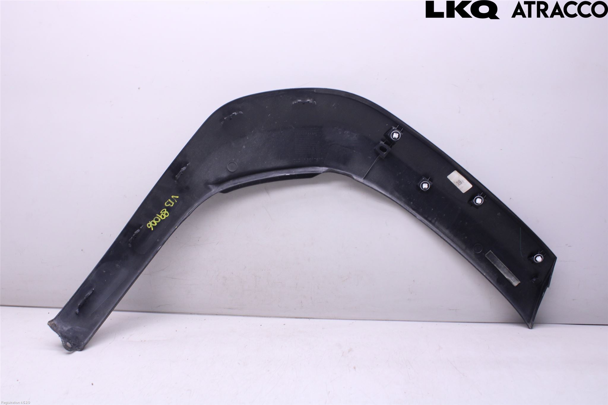 Toyota YARIS CROSS XP21 21- Skjerm Bredder