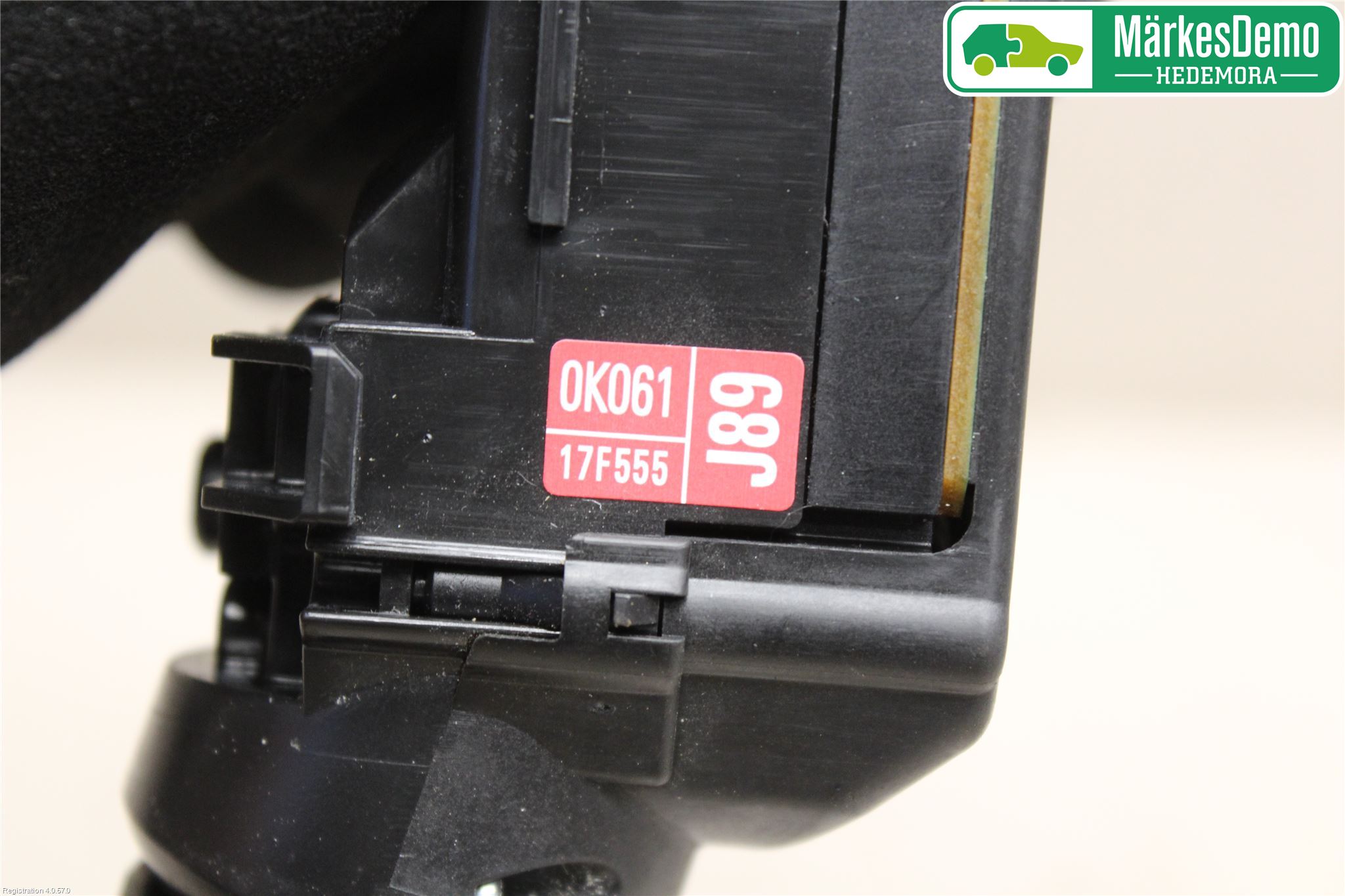 Toyota HILUX 05-16 Bryter Ratt Visker - Spyler
