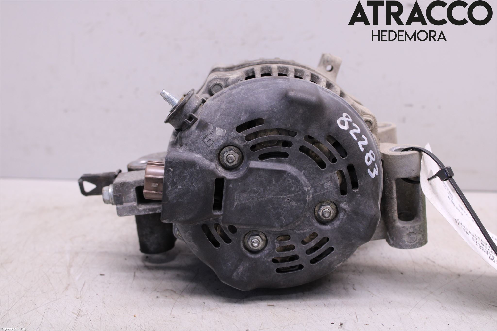 Toyota AVENSIS 09-15 Dynamo