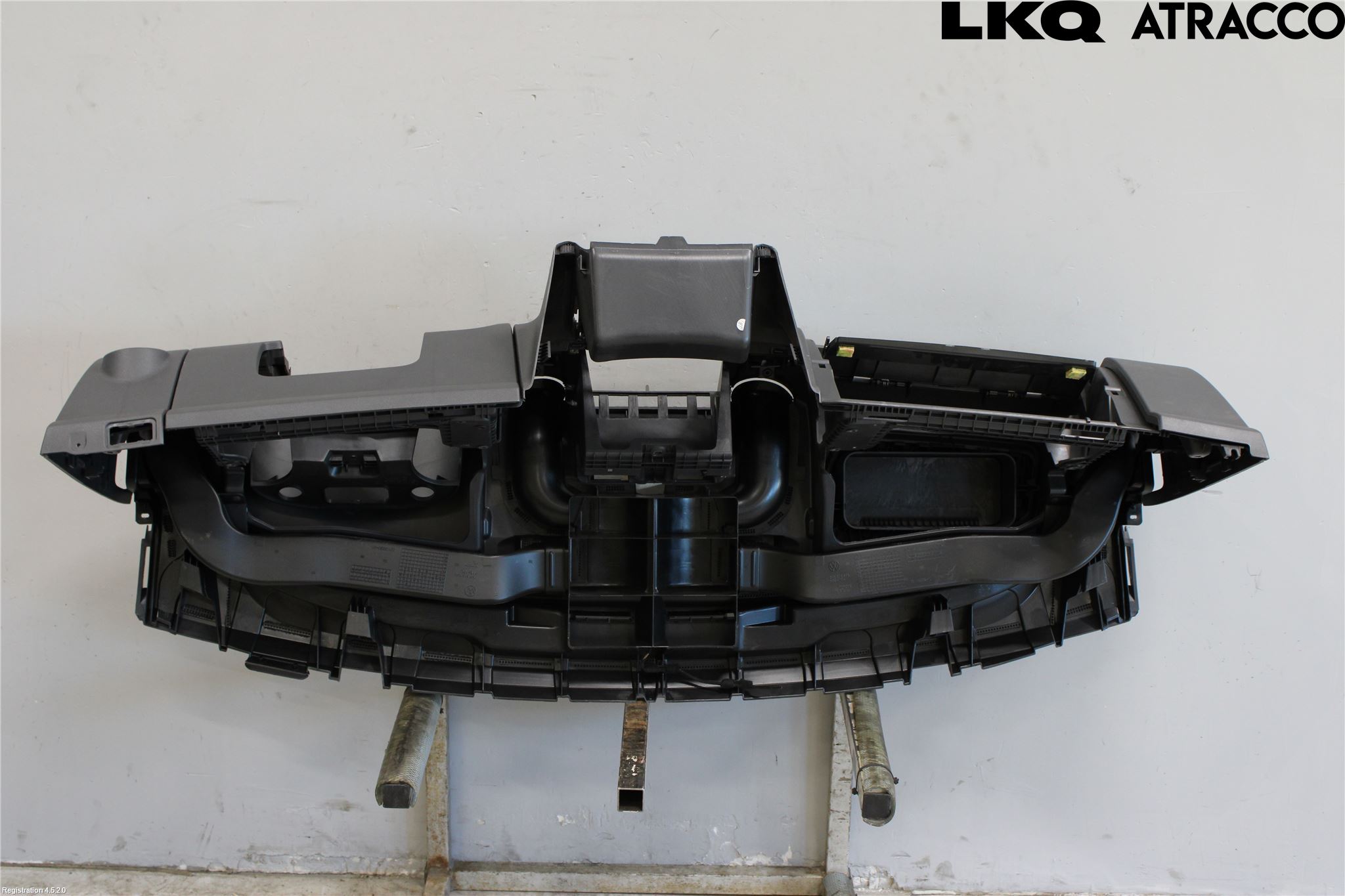 Volkswagen VW AMAROK 2H 10-22 Dashbord