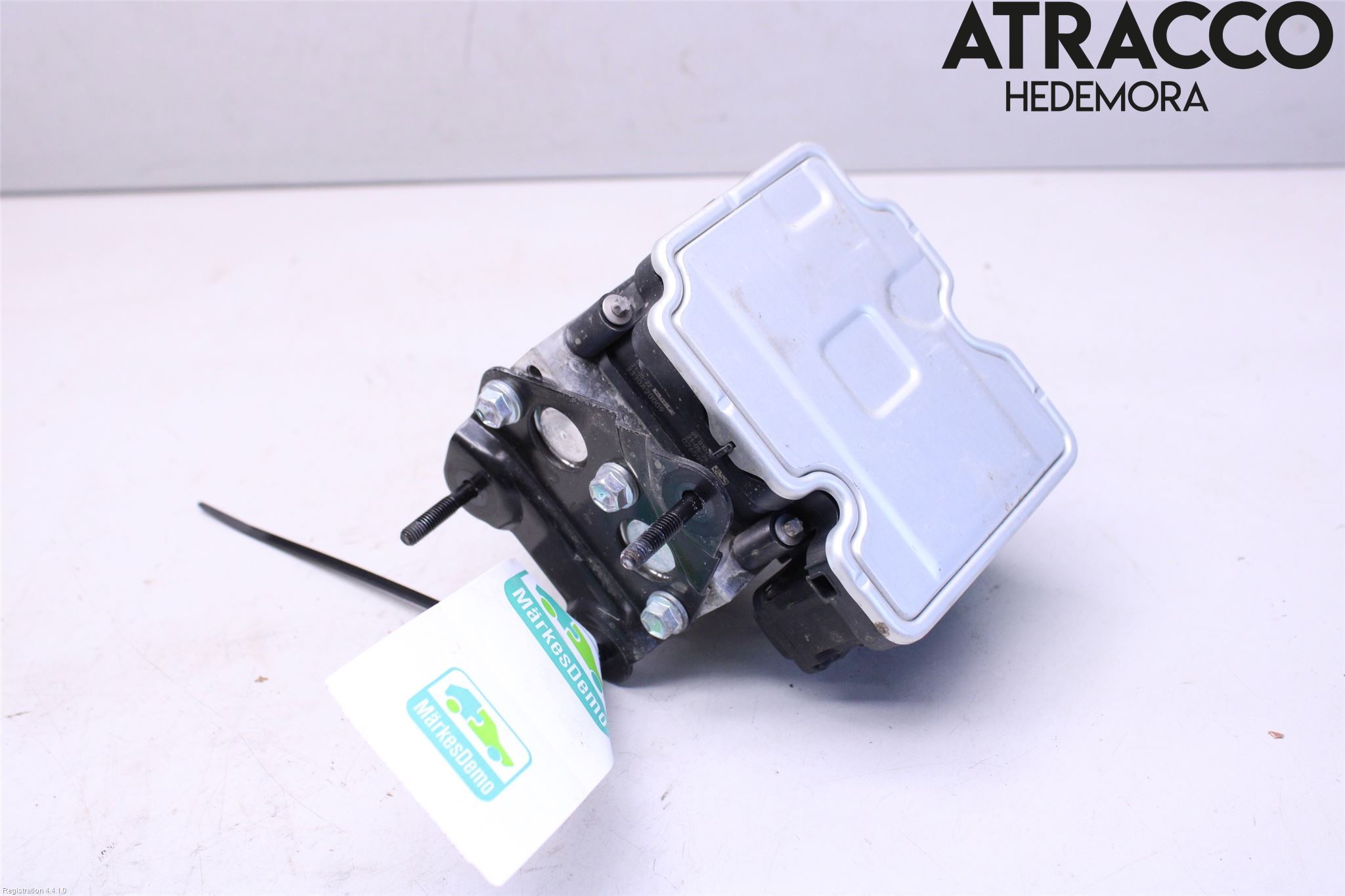 Toyota YARIS XP21 20- Abs Hydraulikkpumpe