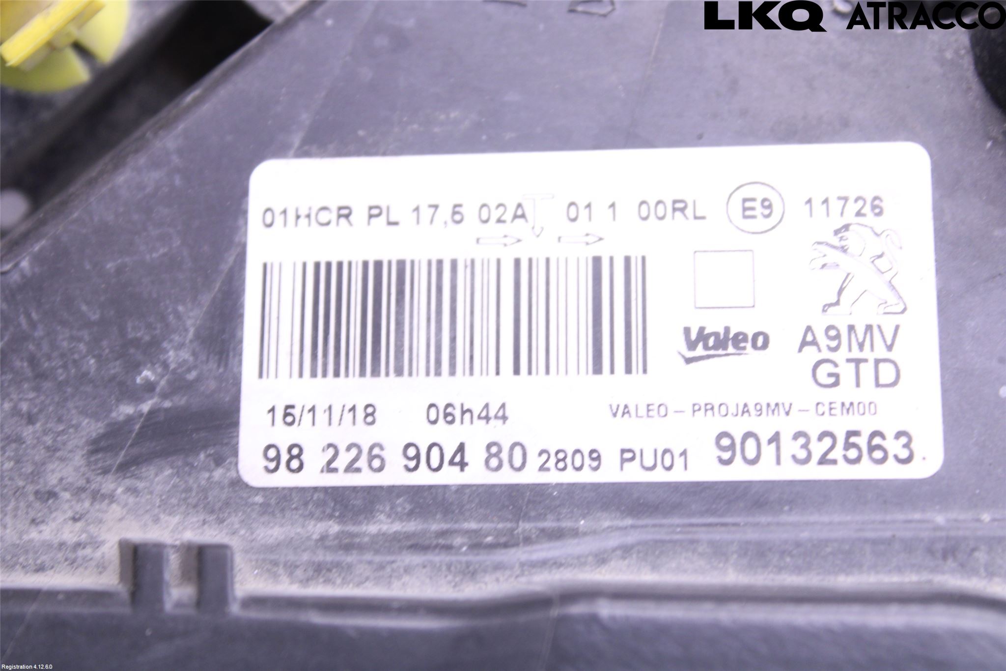 Peugeot PEUGOT 208 16-19 Frontlykt Venstre