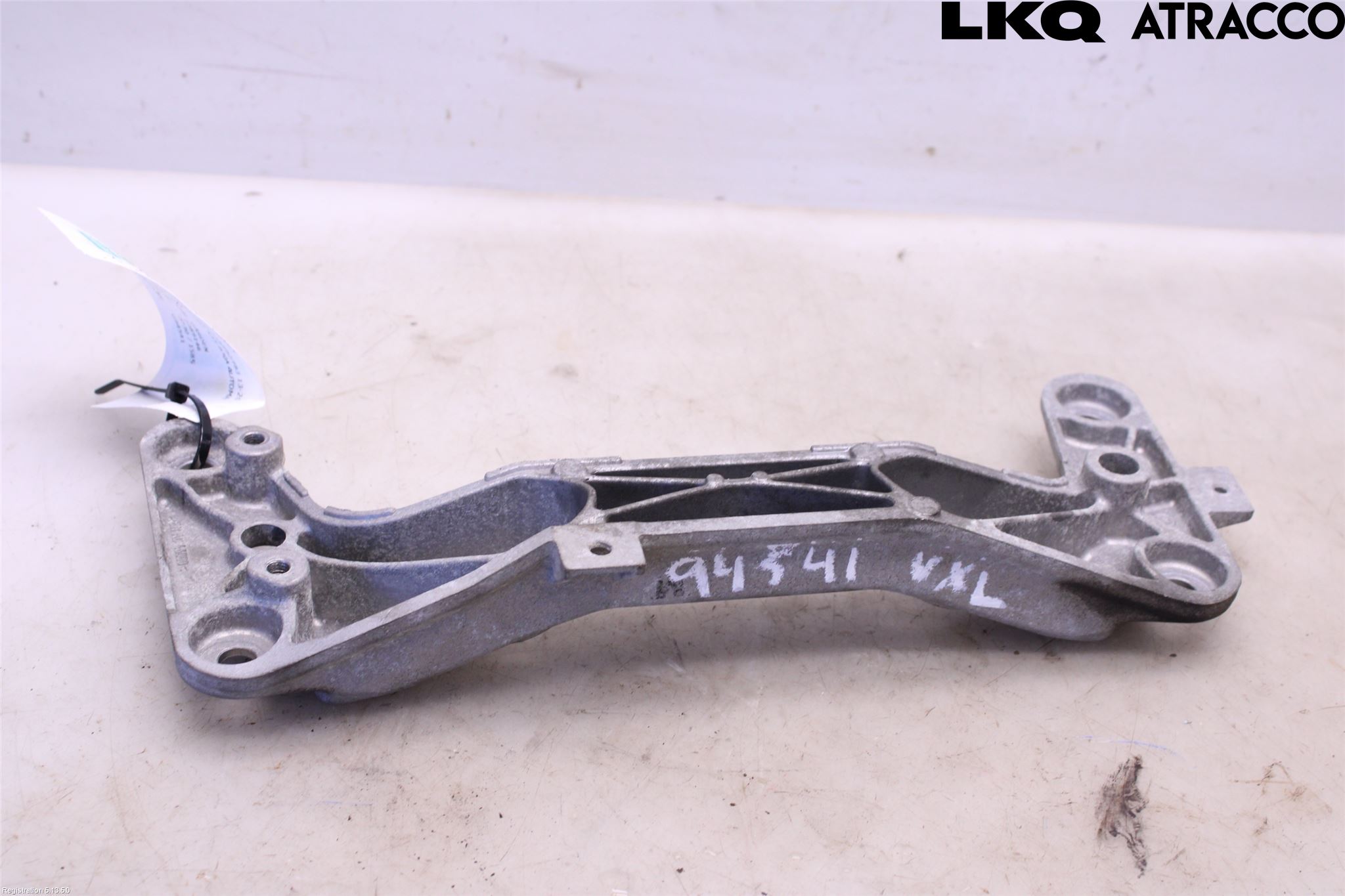 BMW 4 F32/F33/F82/F83 13-20 Gearkasse Bjelke - Travers