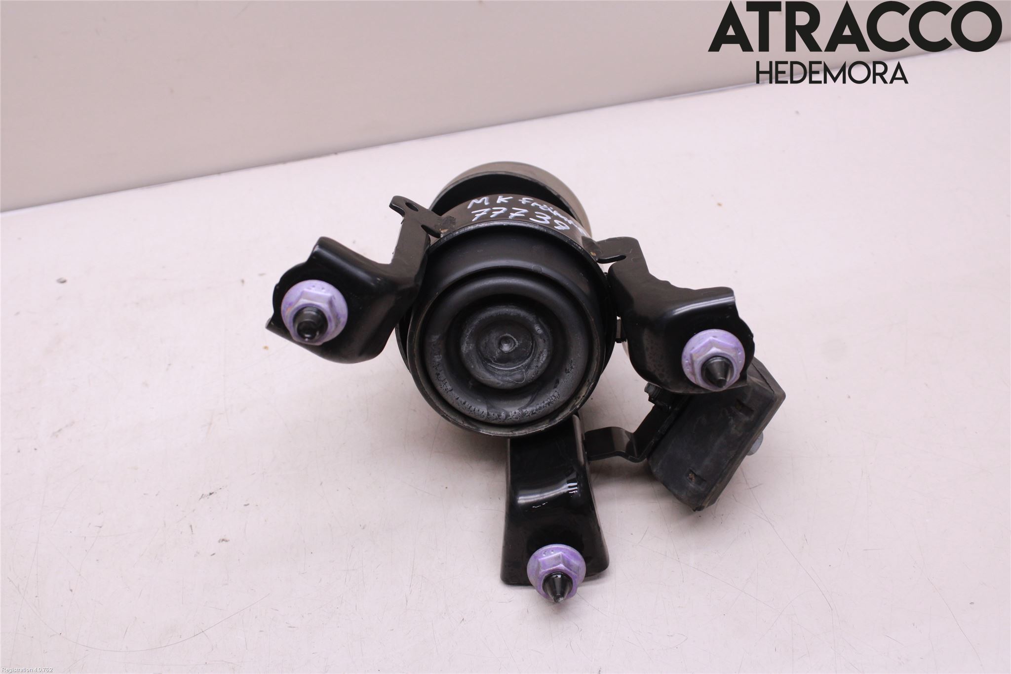 Toyota RAV4 19- Motor Feste Gummi