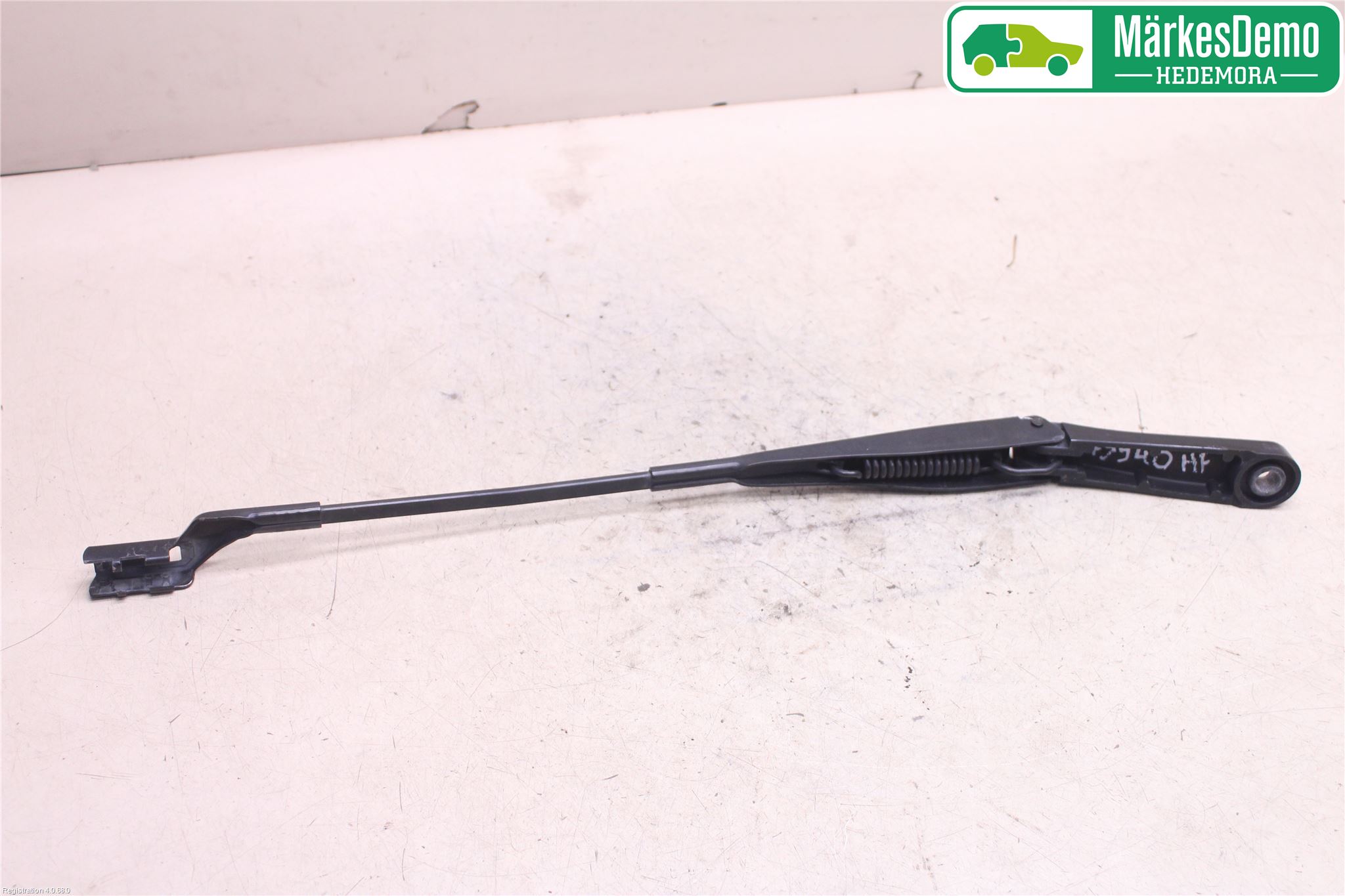 Volkswagen VW AMAROK 2H 10-22 Viskerarm-Armer Frontrute