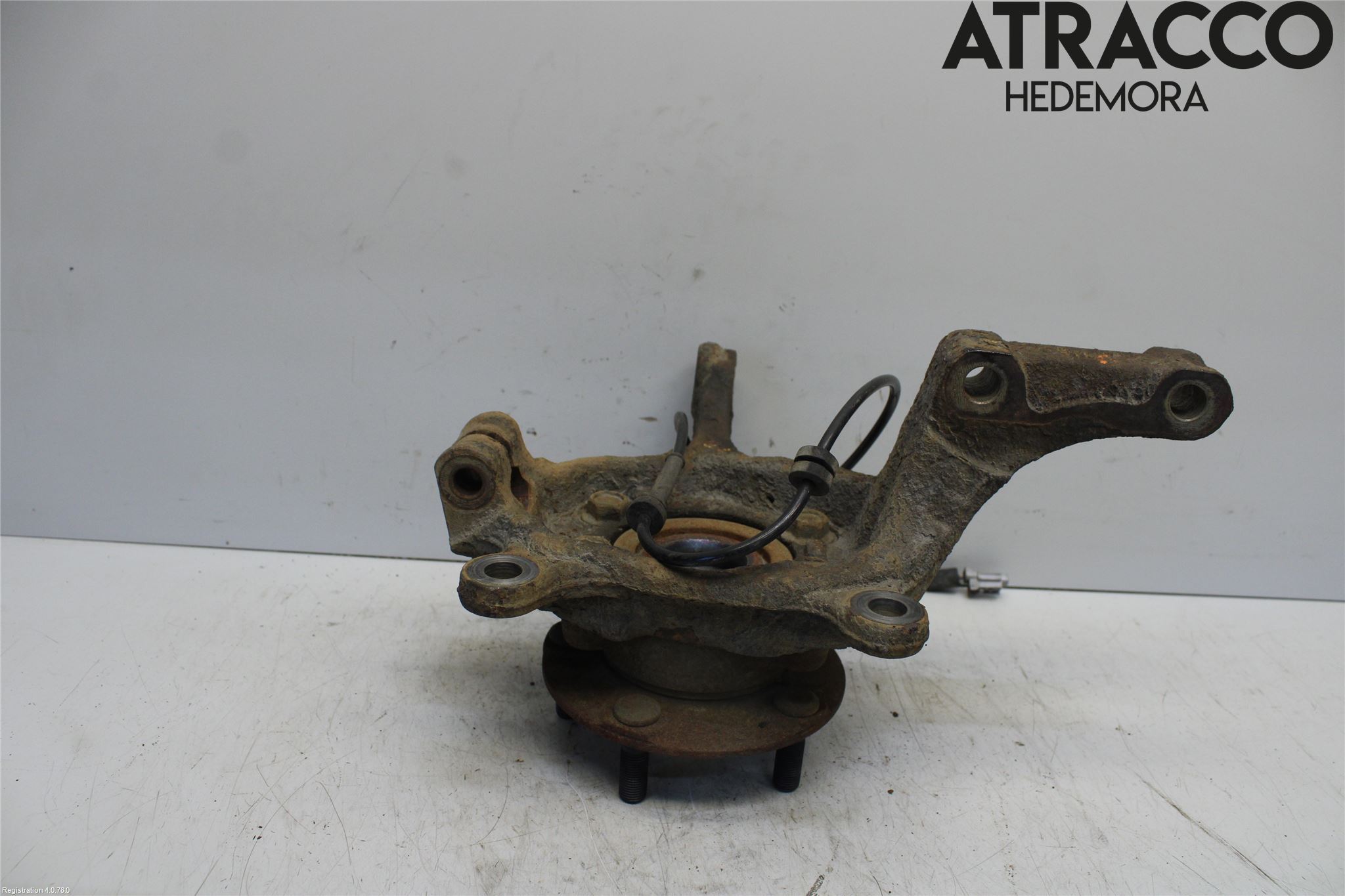 Nissan QASHQAI   07-10 Spindel Vf