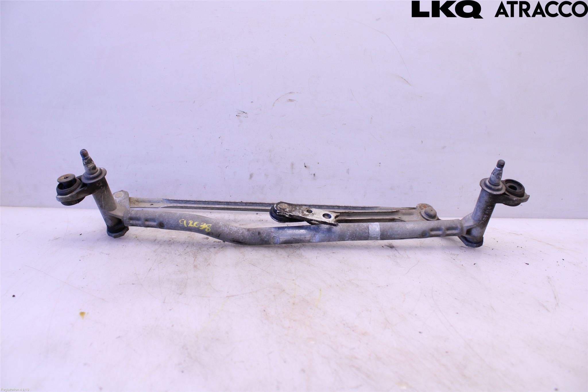 Volkswagen VW CADDY      04-10 Viskeroverføring Frontrute