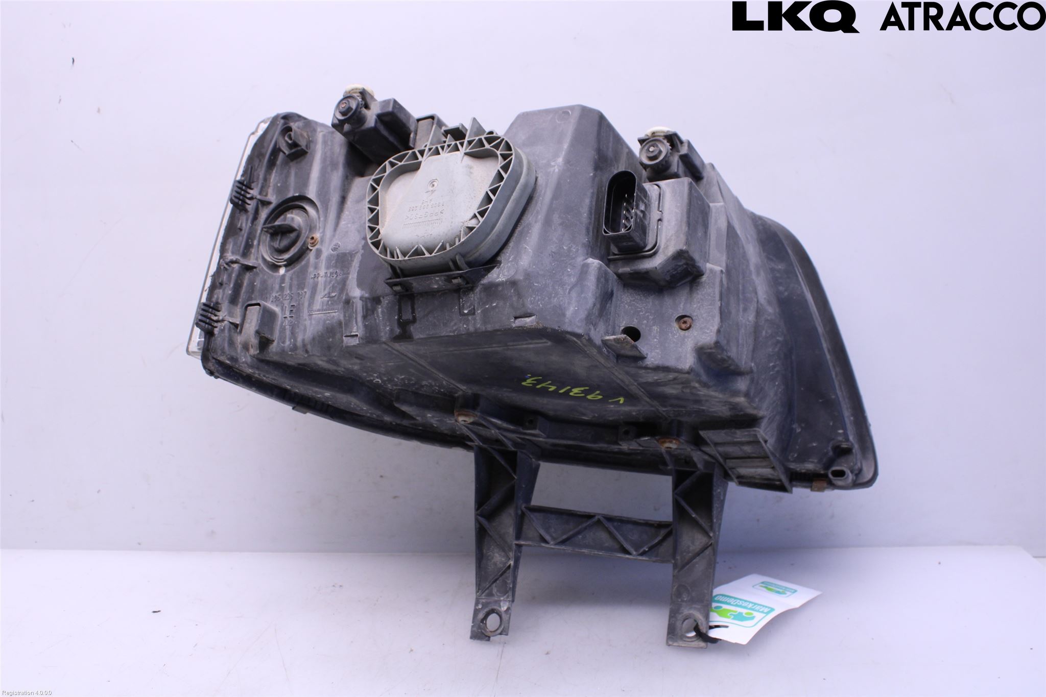 Volkswagen VW TRANSP/CARAVELLE (T5) 04-15 Frontlykt Venstre