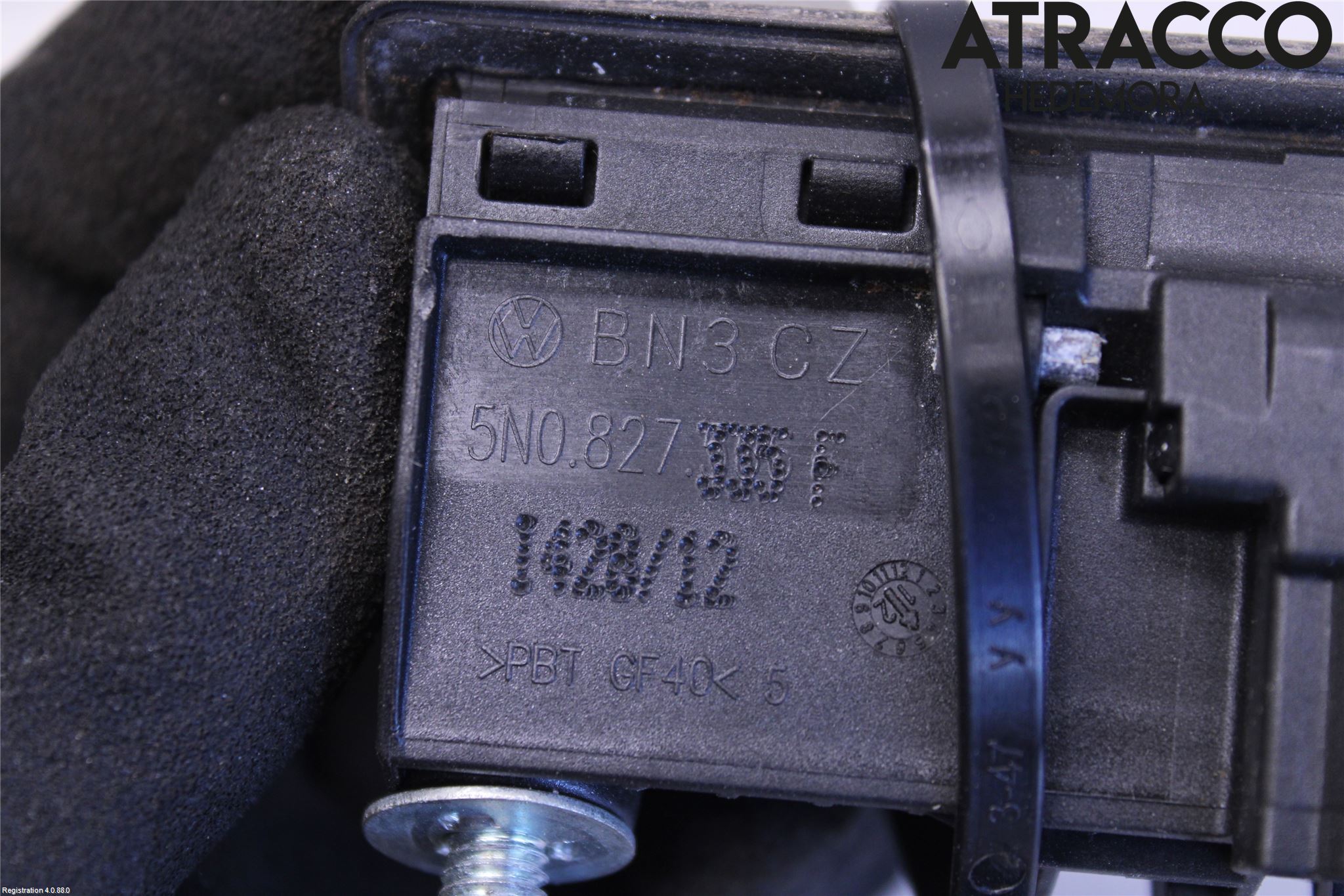 Volkswagen VW TIGUAN 07-16 Bakluke Handtak Ytre
