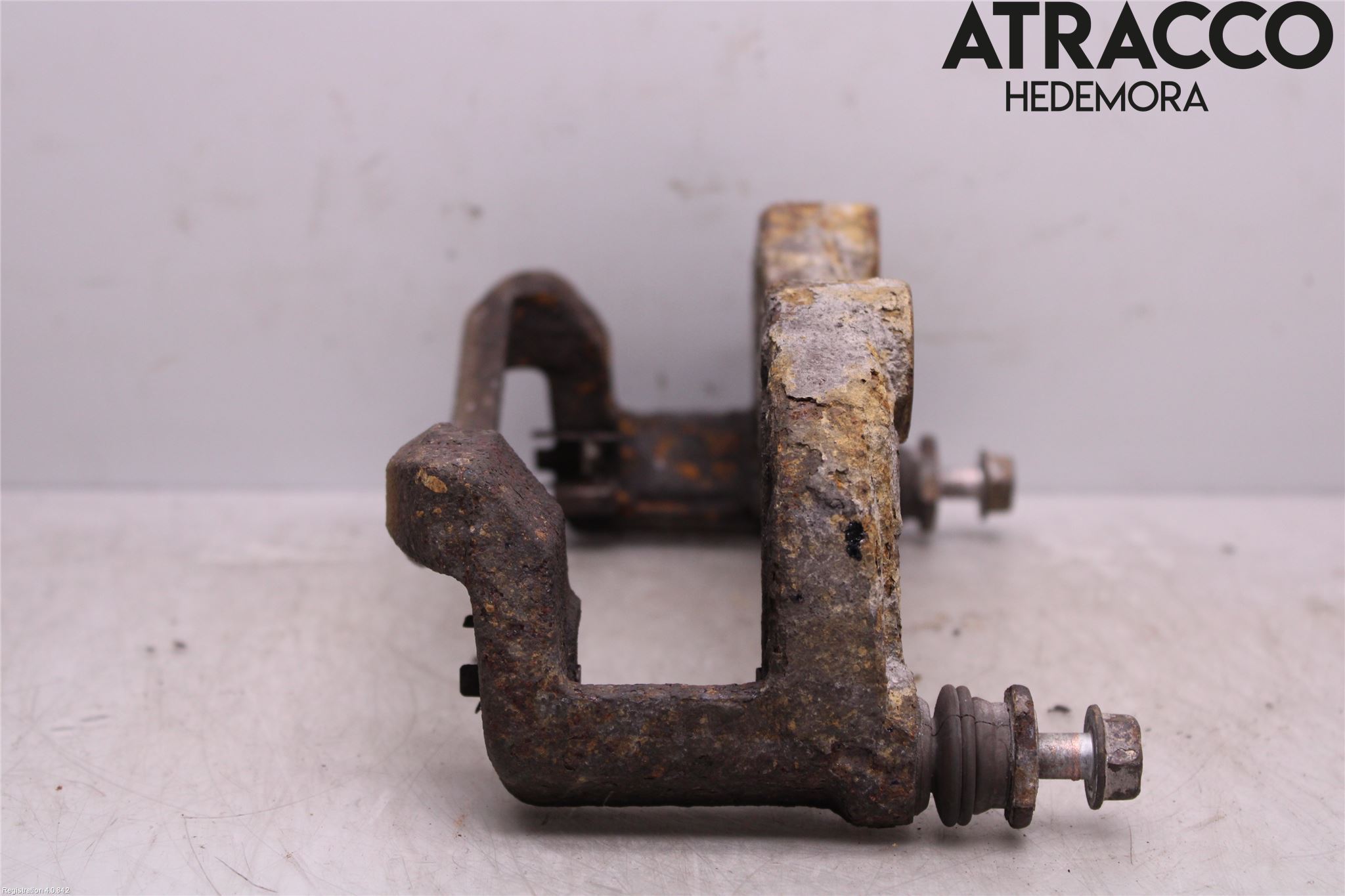 Nissan X-TRAIL     01-07 Bremsecaliper Feste Holder