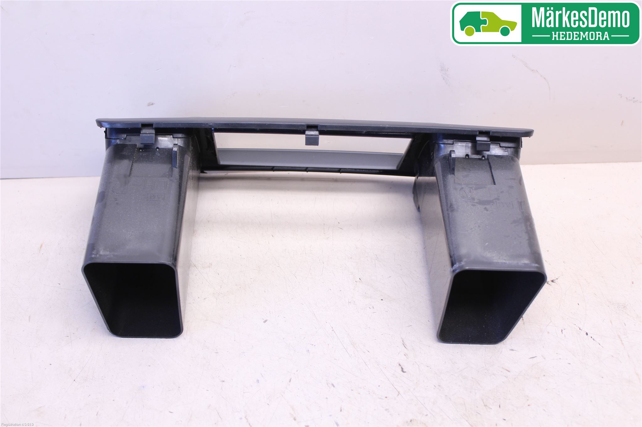 Subaru OUTBACK   07-09 Dashbord Kanal - Dyse