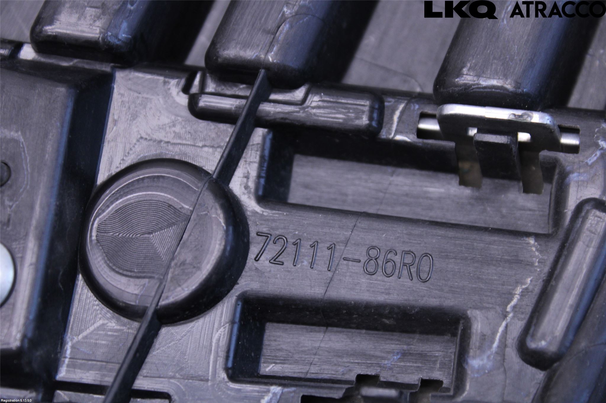 Suzuki VITARA 15- Grill Komplett