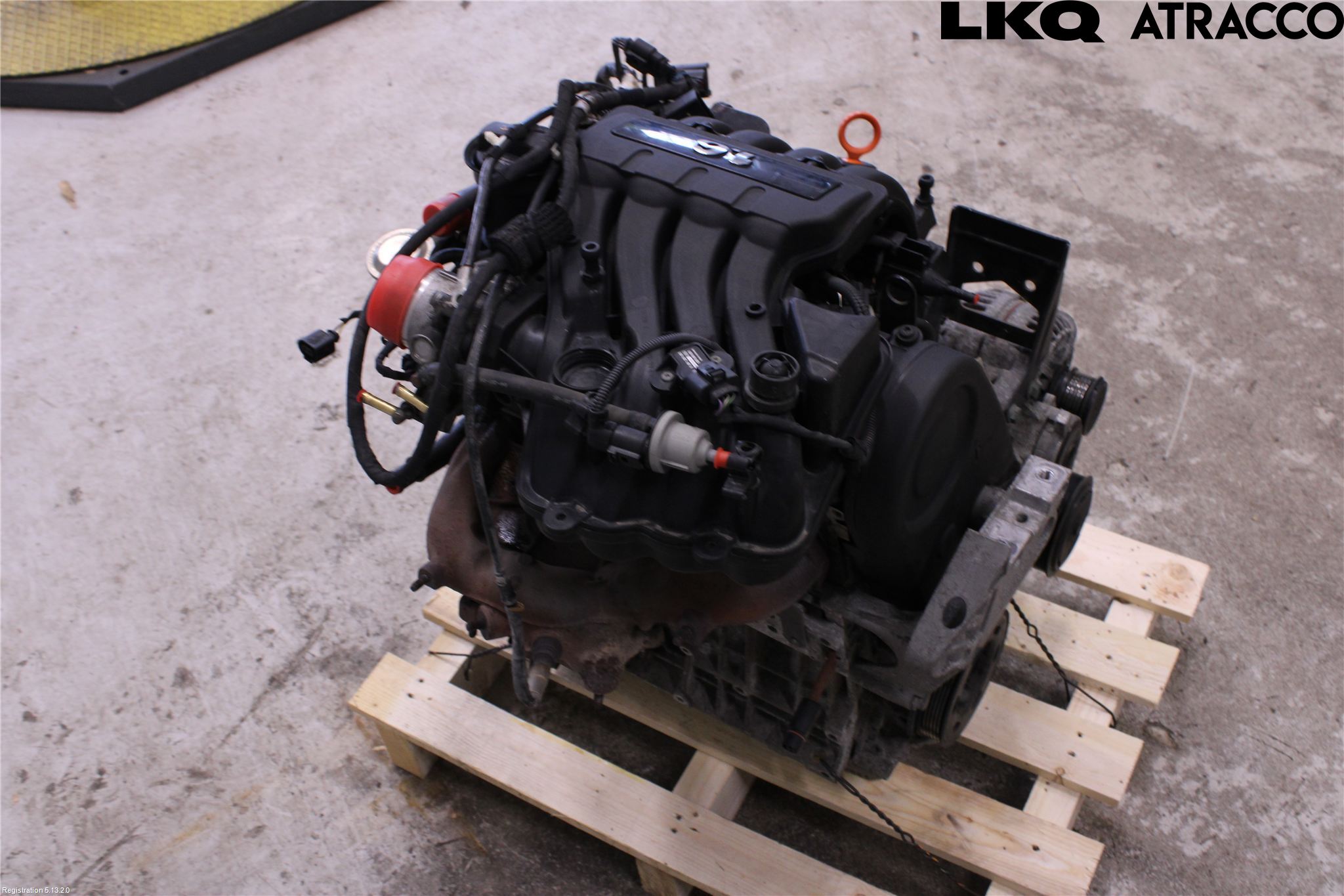 Volkswagen VW GOLF V 04-09 Motor Bensin
