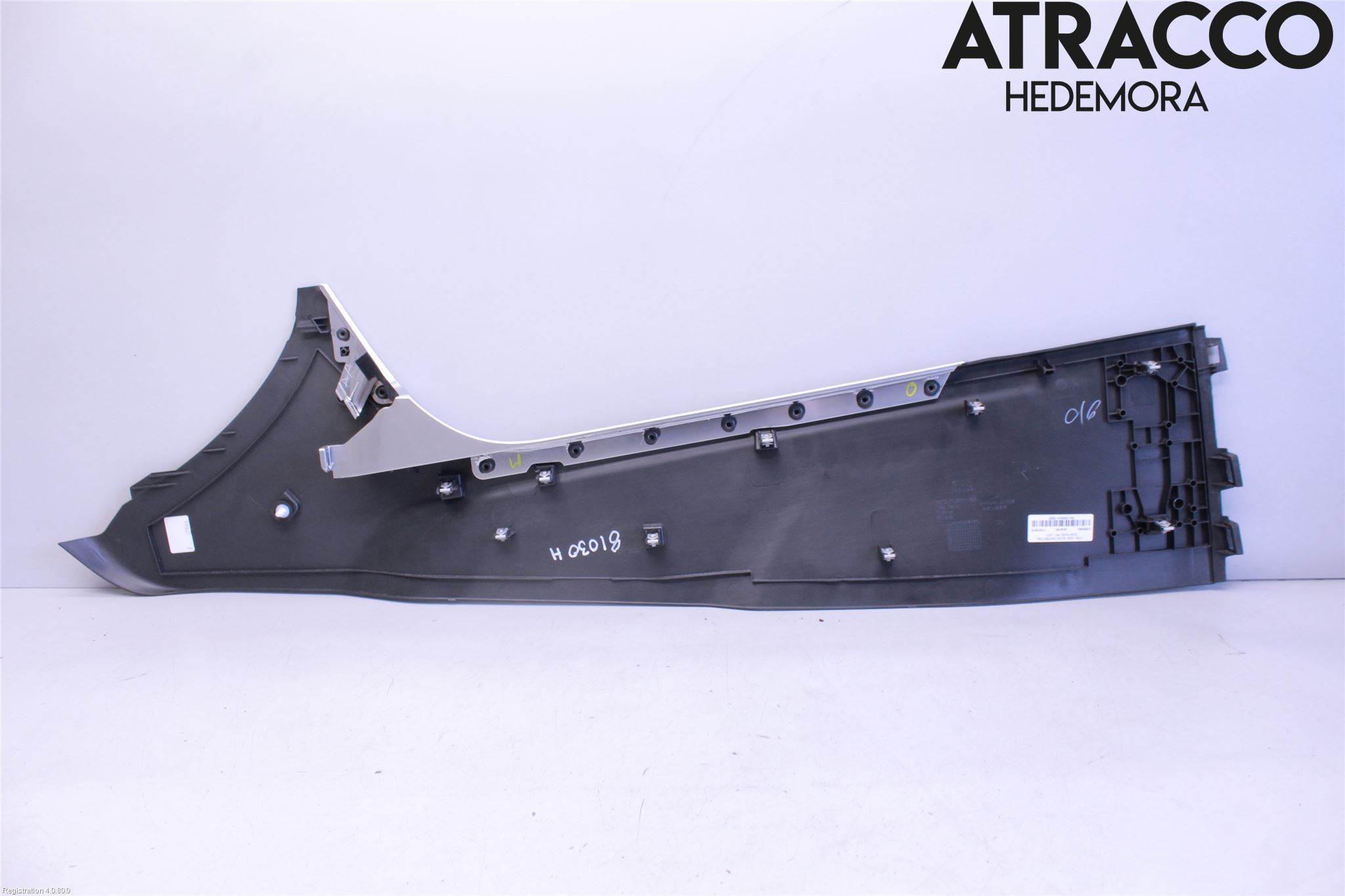 Jaguar XE (X760) 15-24 Innr Konsoll-Lomme