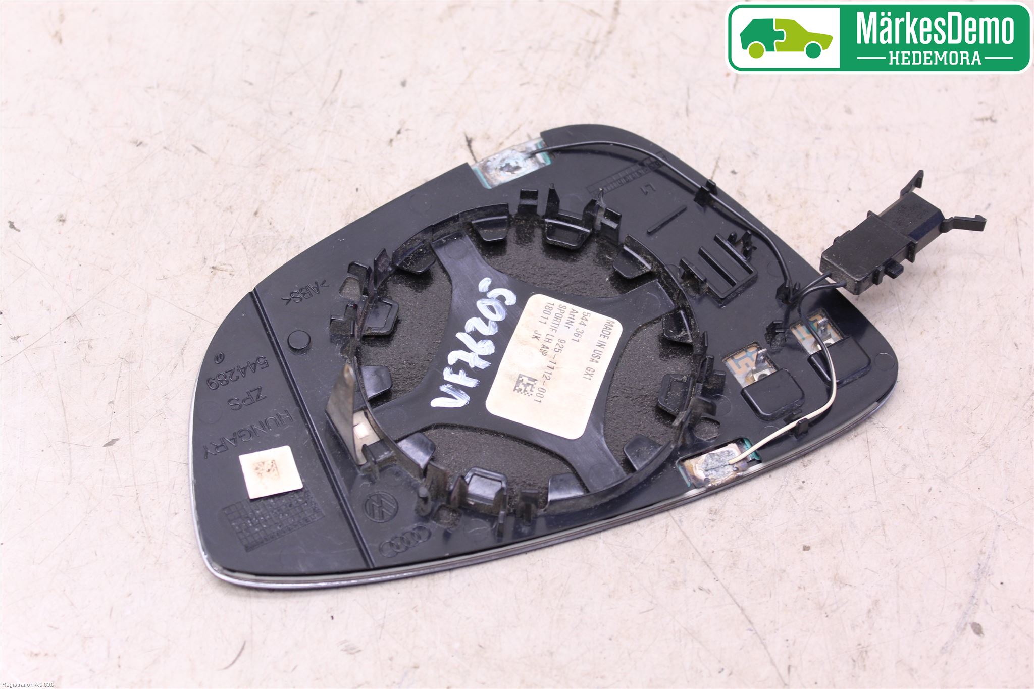 Volkswagen VW PASSAT 05-11 Speil Glass V