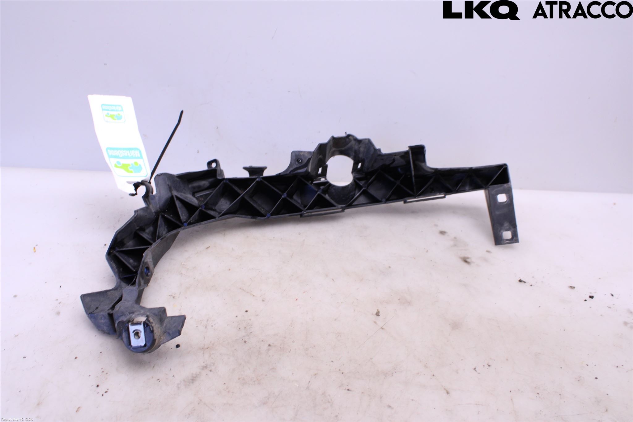 BMW 3 E90/91 SED/TOU 05-12 Frontlykt Ramme H Lyktering