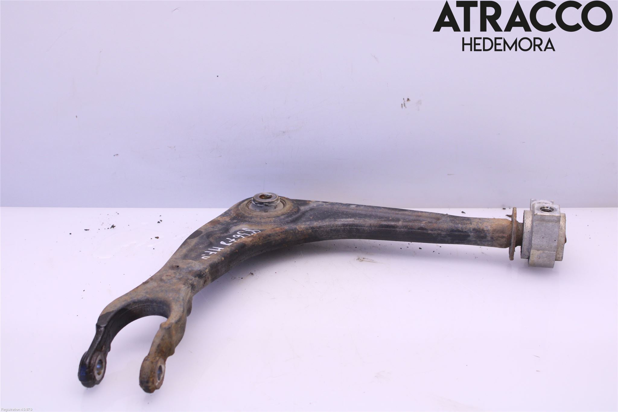 Citroen C5 08-17 Bærearm Foran Høyre Nedre