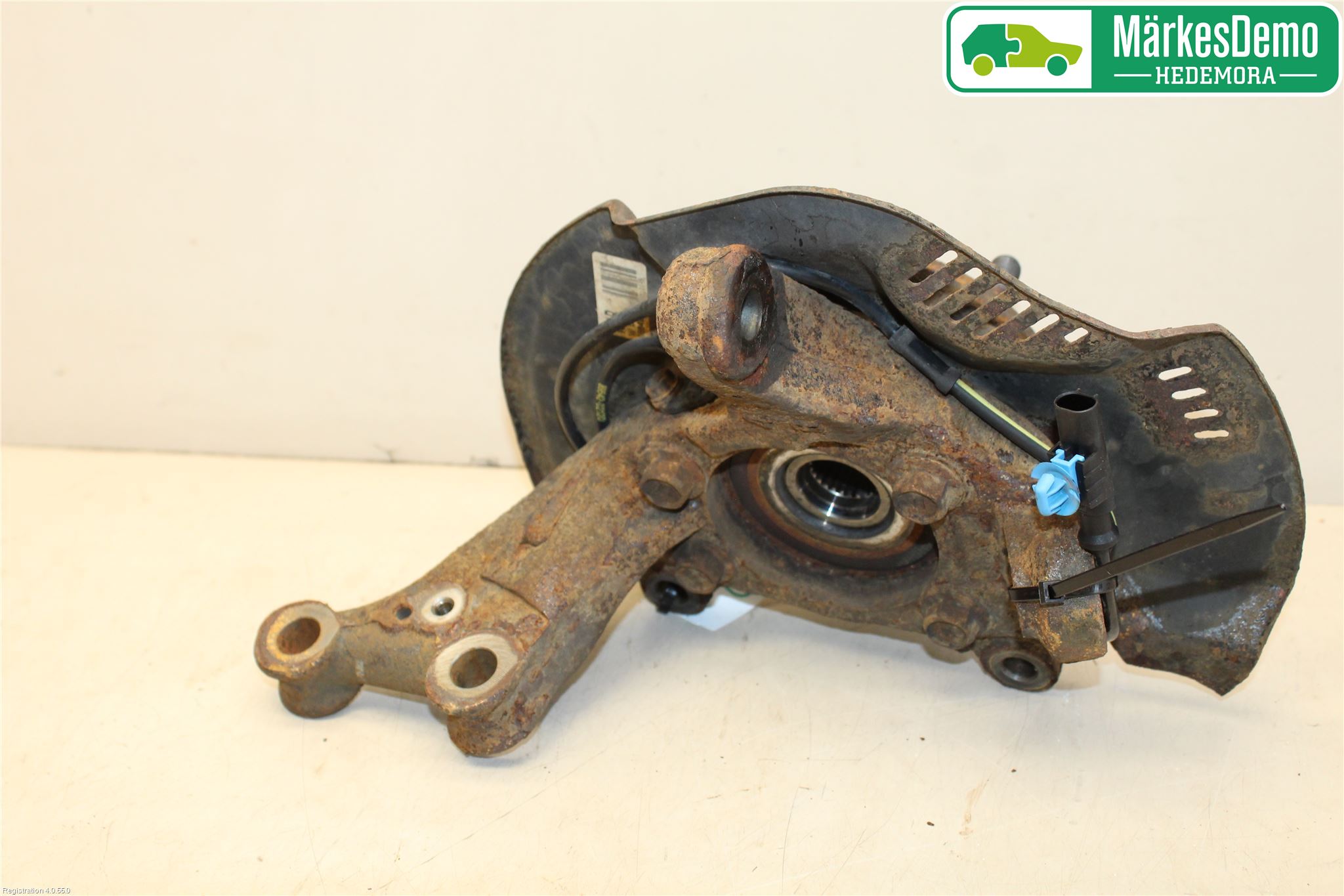 Toyota COROLLA 08-12 Spindel Hf
