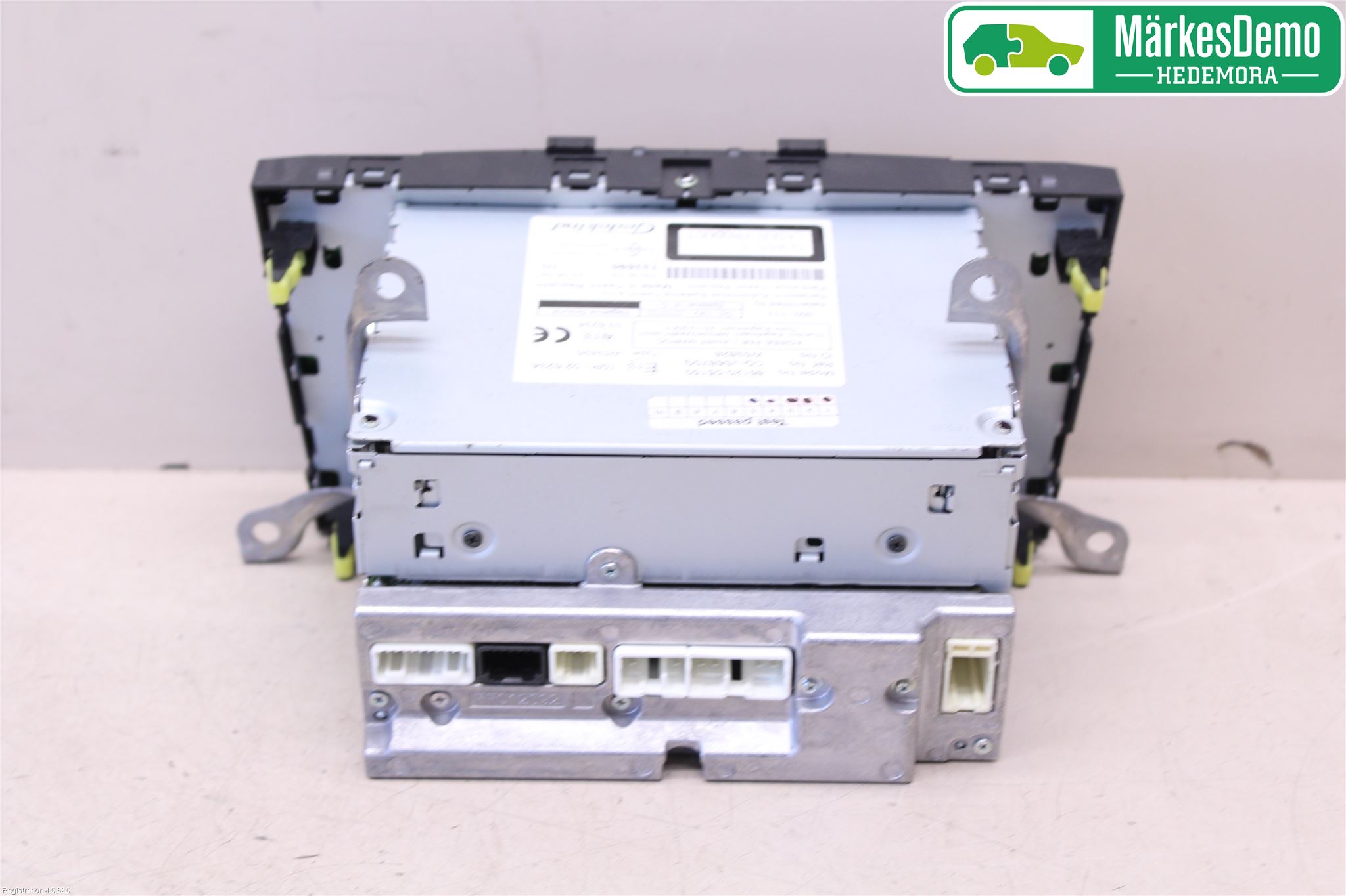 Toyota AVENSIS 09-15 Stereo Radio Med Cd